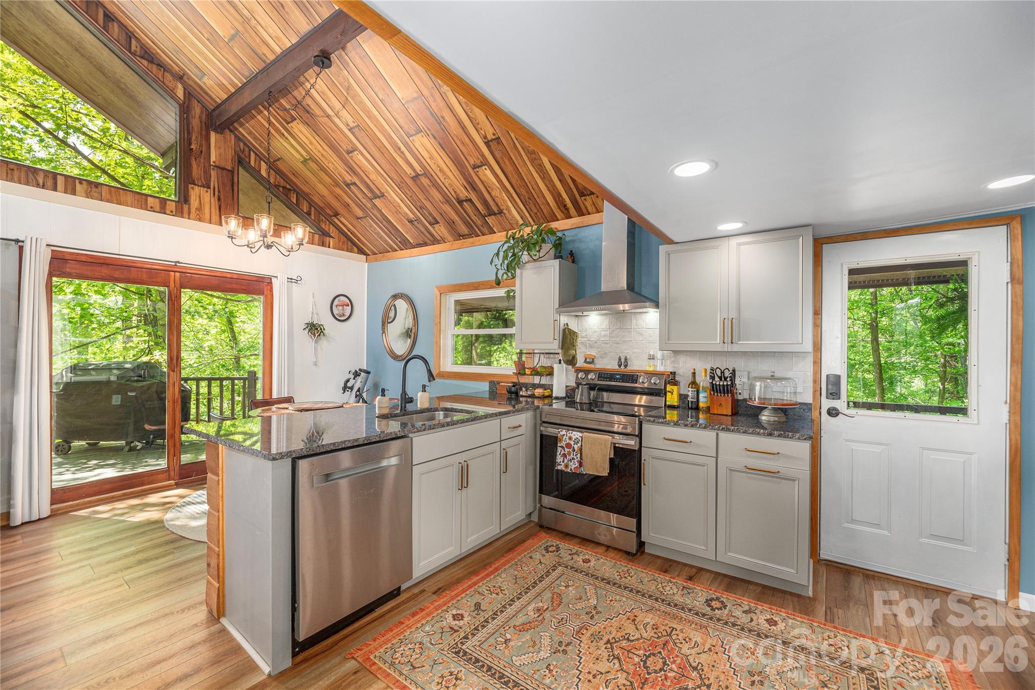 Homes for sale in Mars Hill, NC | 154 Timberside Dr, Mars Hill, NC 28754 | MLS# 4383911