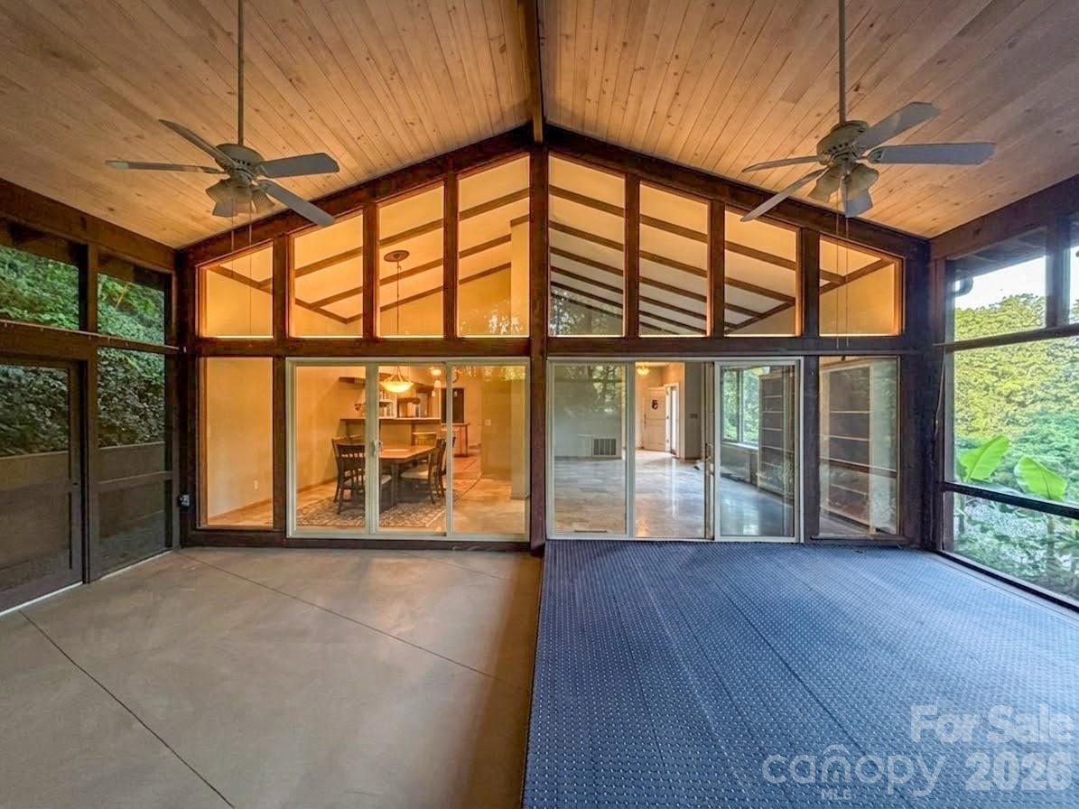 Homes for sale in Tryon, NC | 506 Country Club Rd, Tryon, NC 28782 | MLS# 4384441