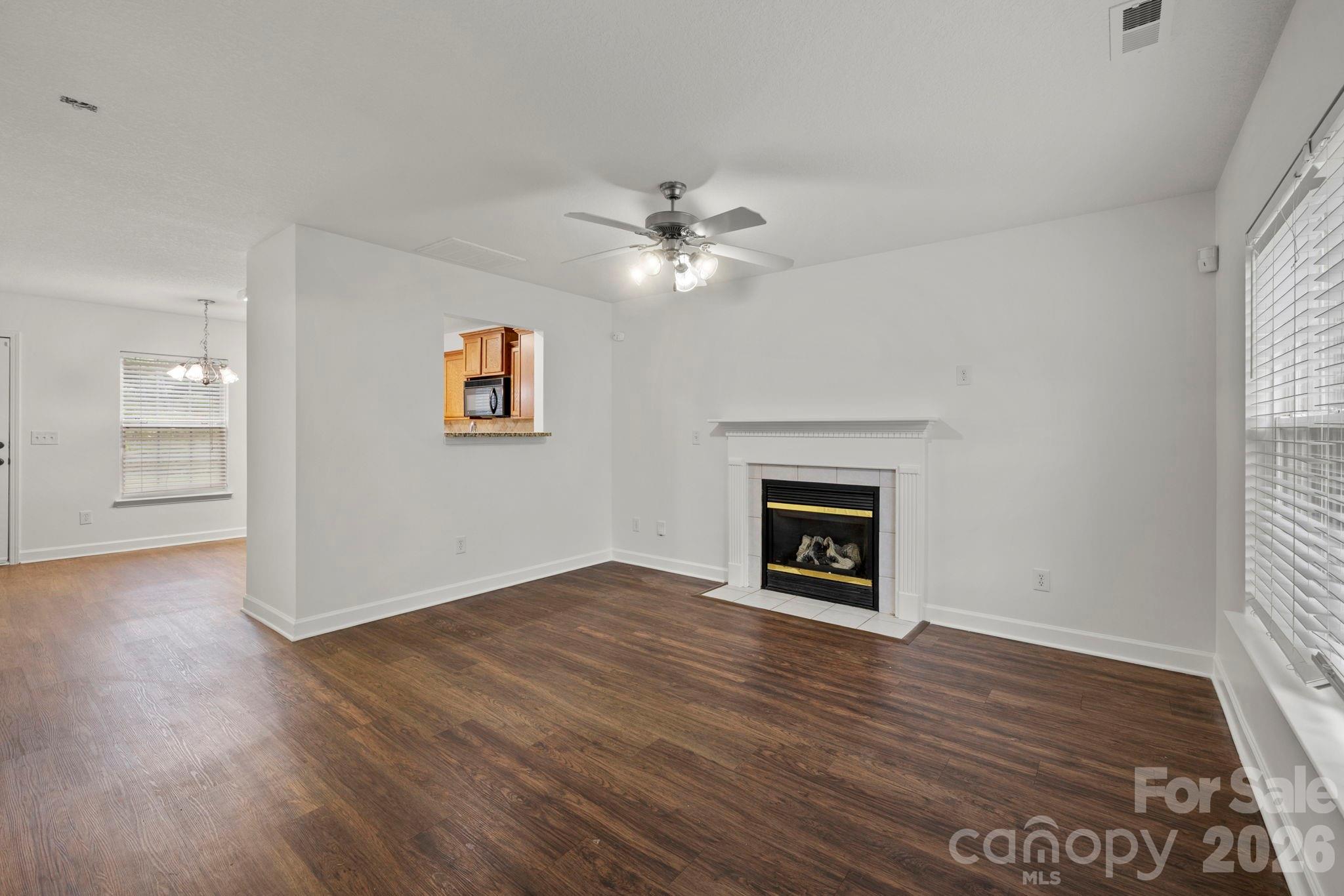 4th image of 6618 Wicked Oak Ln, Charlotte, NC 28216 | MLS# 4384733
