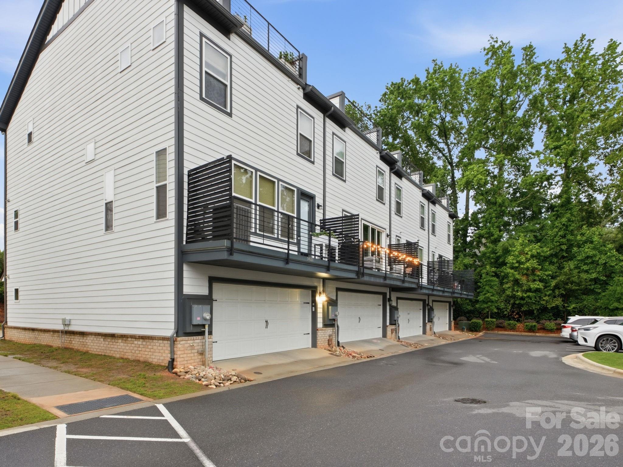 Homes for sale in Charlotte, NC | 14010 Loyola Ridge Dr, Charlotte, NC 28277 | MLS# 4385218