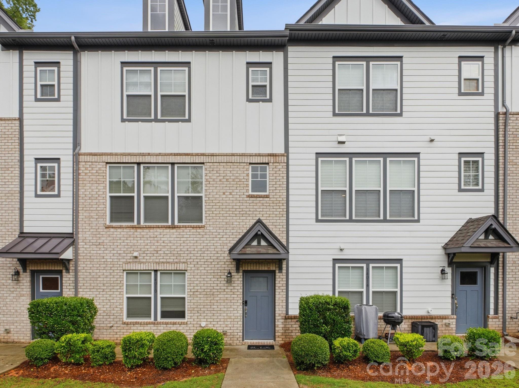 Homes for sale in Charlotte, NC | 14010 Loyola Ridge Dr, Charlotte, NC 28277 | MLS# 4385218
