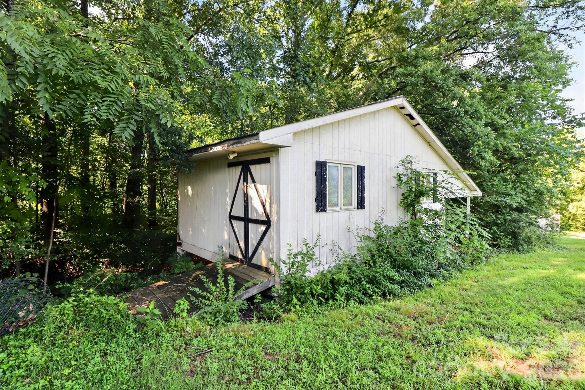 47th image of 2004 Fountain Ln, Stanley, NC 28164 | MLS# 4385342