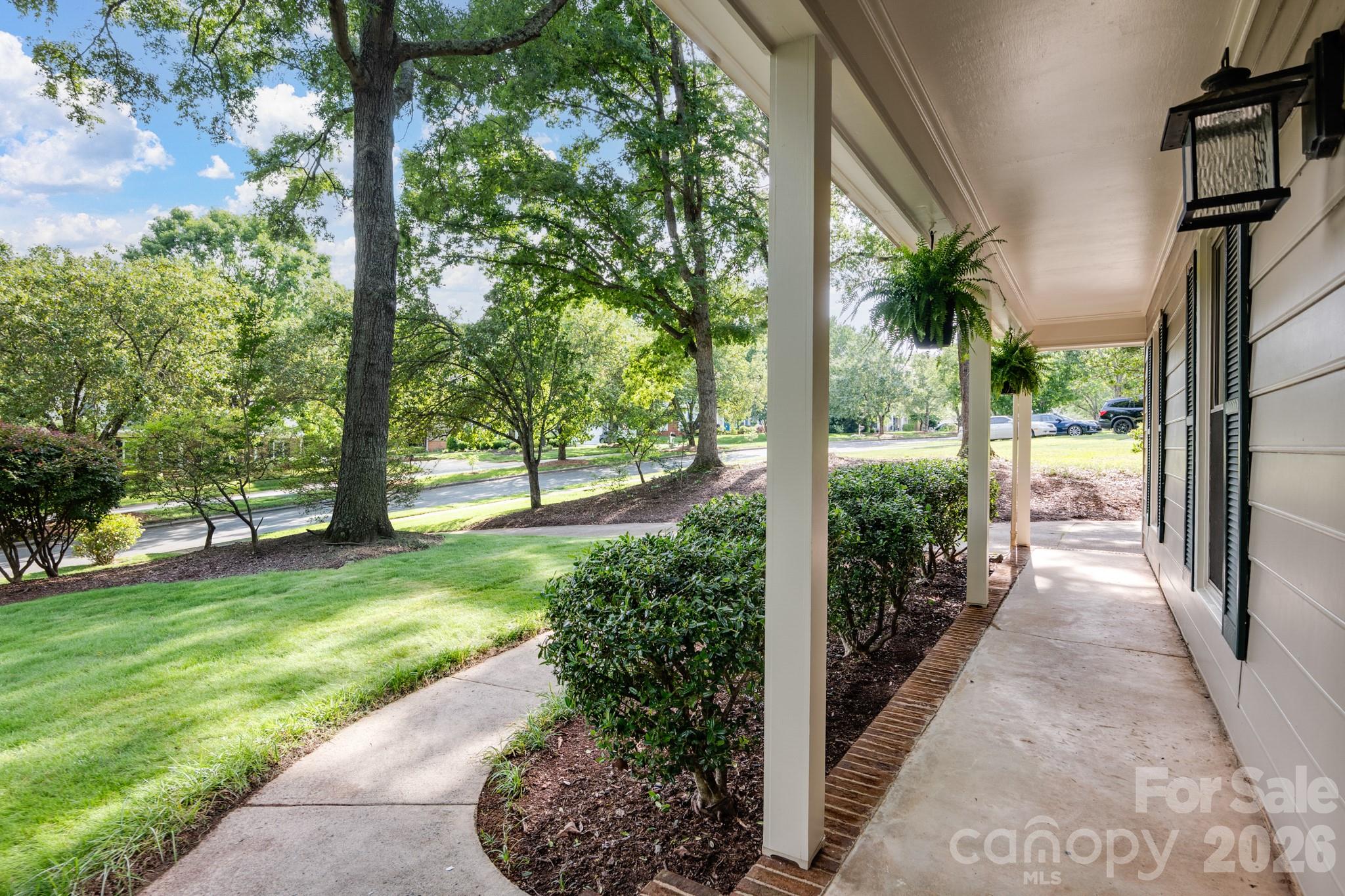 3rd image of 11831 Parks Farm Ln, Charlotte, NC 28277 | MLS# 4385402