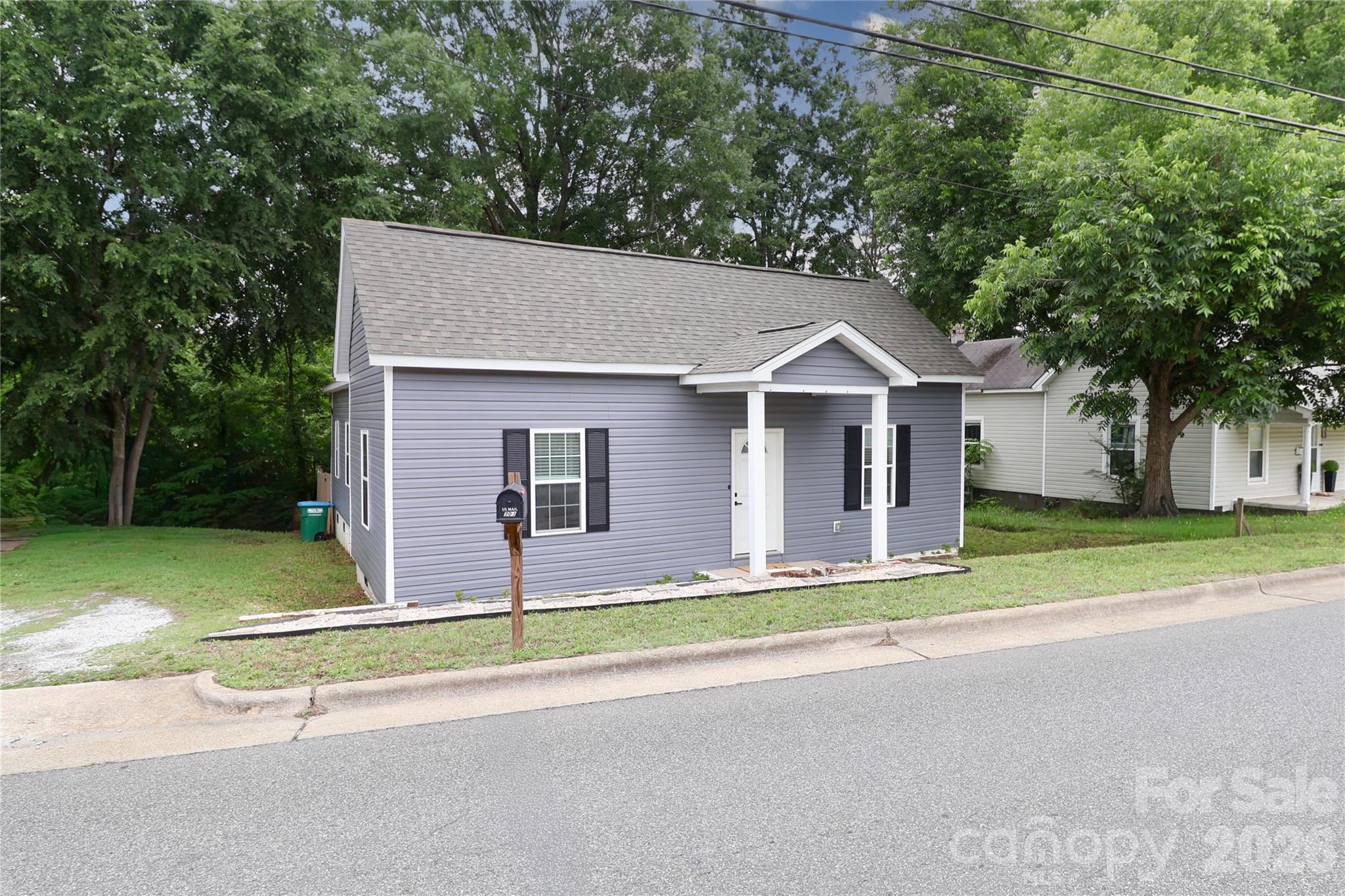 Homes for sale in Landis, NC | 703 S Main St, Landis, NC 28088 | MLS# 4385611