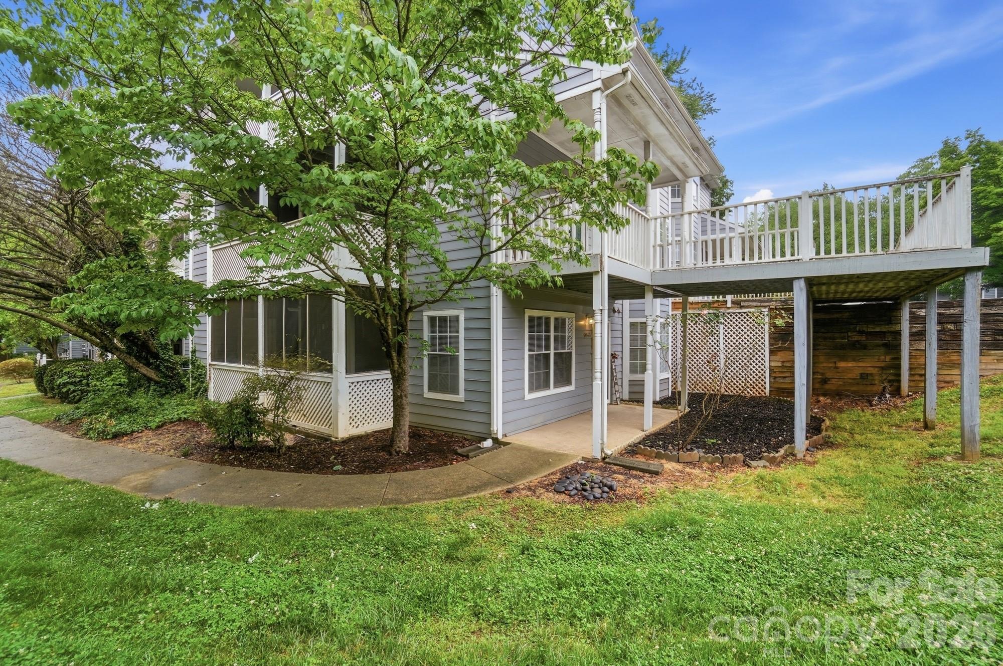 Homes for sale in Charlotte, NC | 6043 Green Forest Dr, Charlotte, NC 28212 | MLS# 4385664