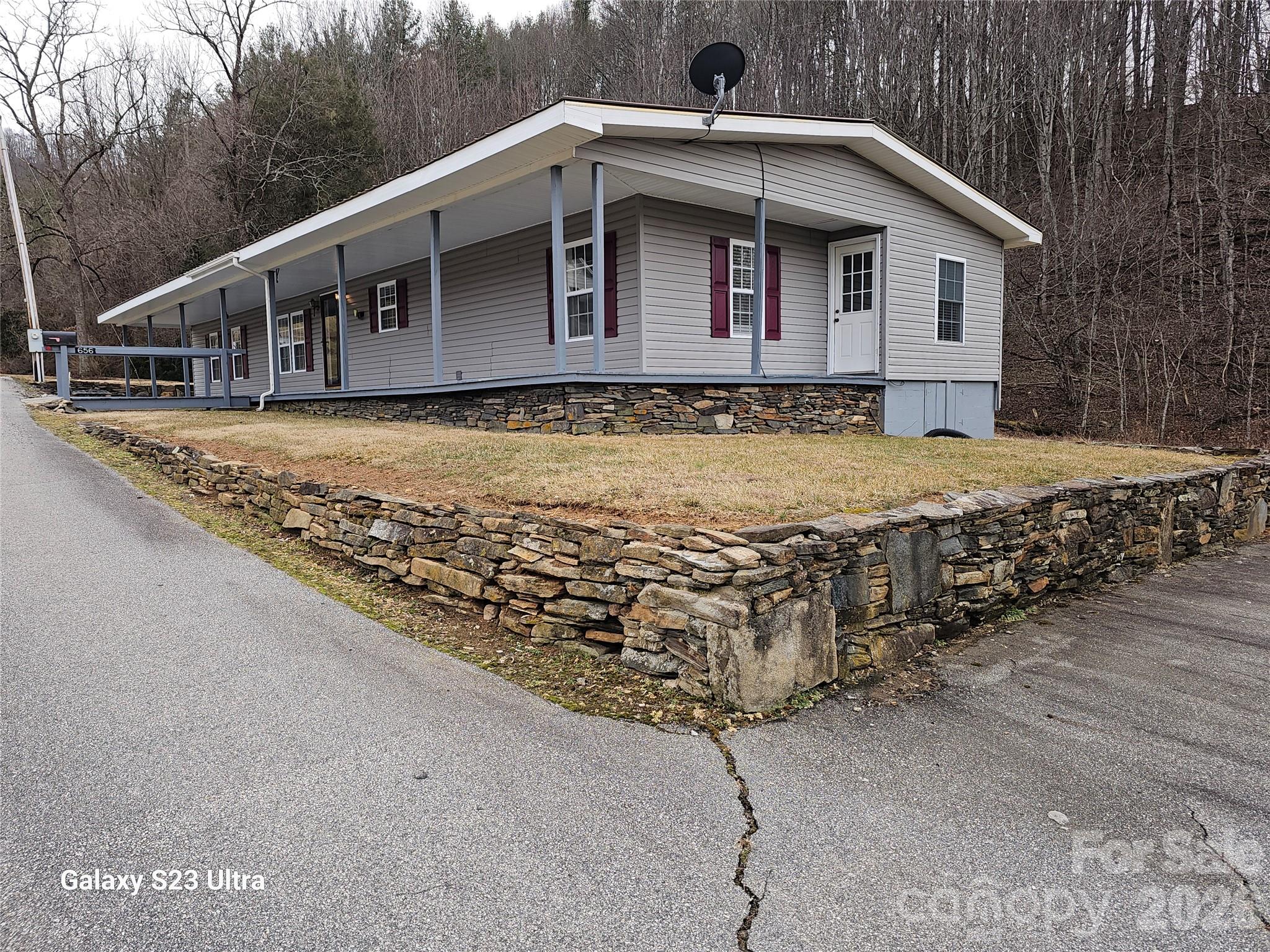 Homes for sale in Bakersville, NC | 656 Water St, Bakersville, NC 28705 | MLS# 4385789