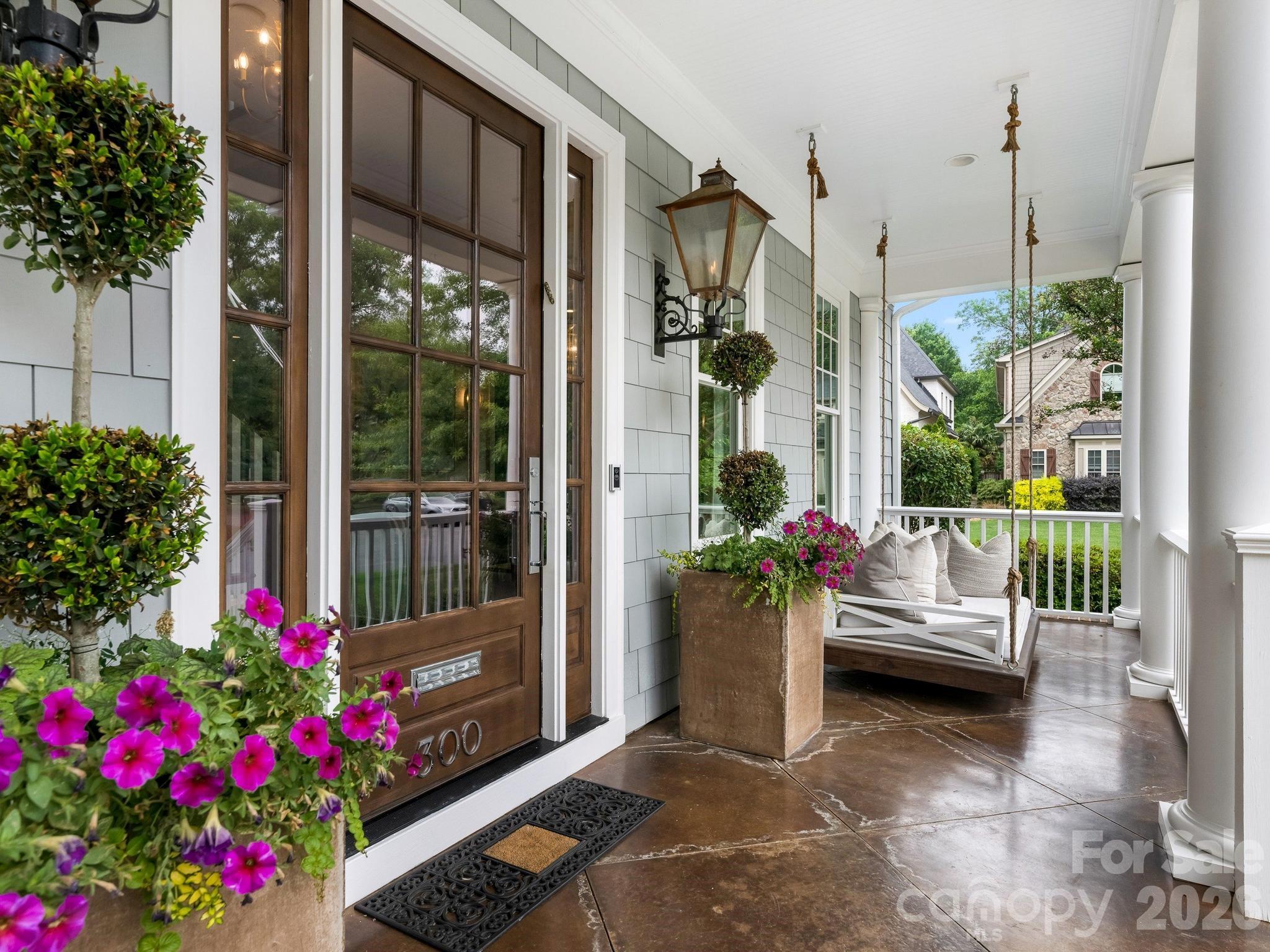 2nd image of 300 Plantation Pl, Charlotte, NC 28209 | MLS# 4386127