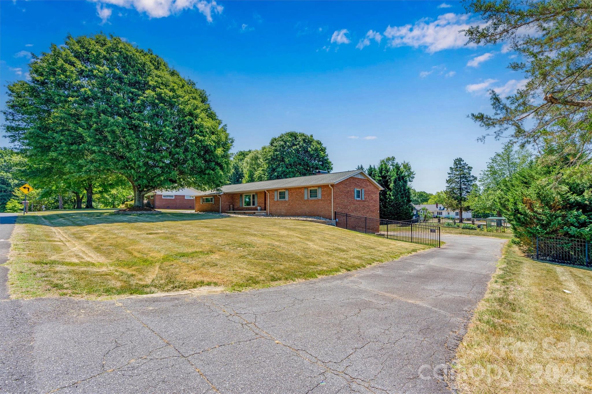 5th image of 226 28Th Avenue Pl Ne, Hickory, NC 28601 | MLS# 4386379