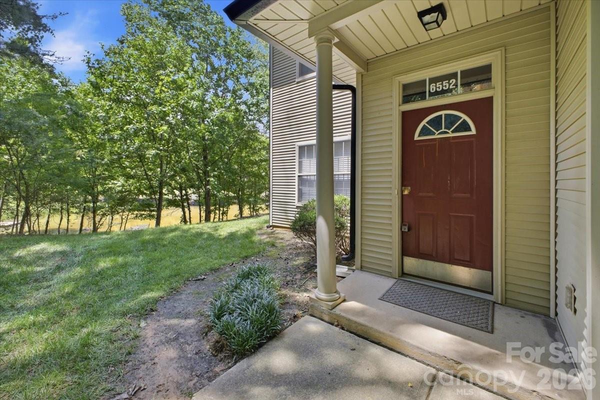 Homes for sale in Charlotte, NC | 6552 Quarterbridge Ln, Charlotte, NC 28262 | MLS# 4386437