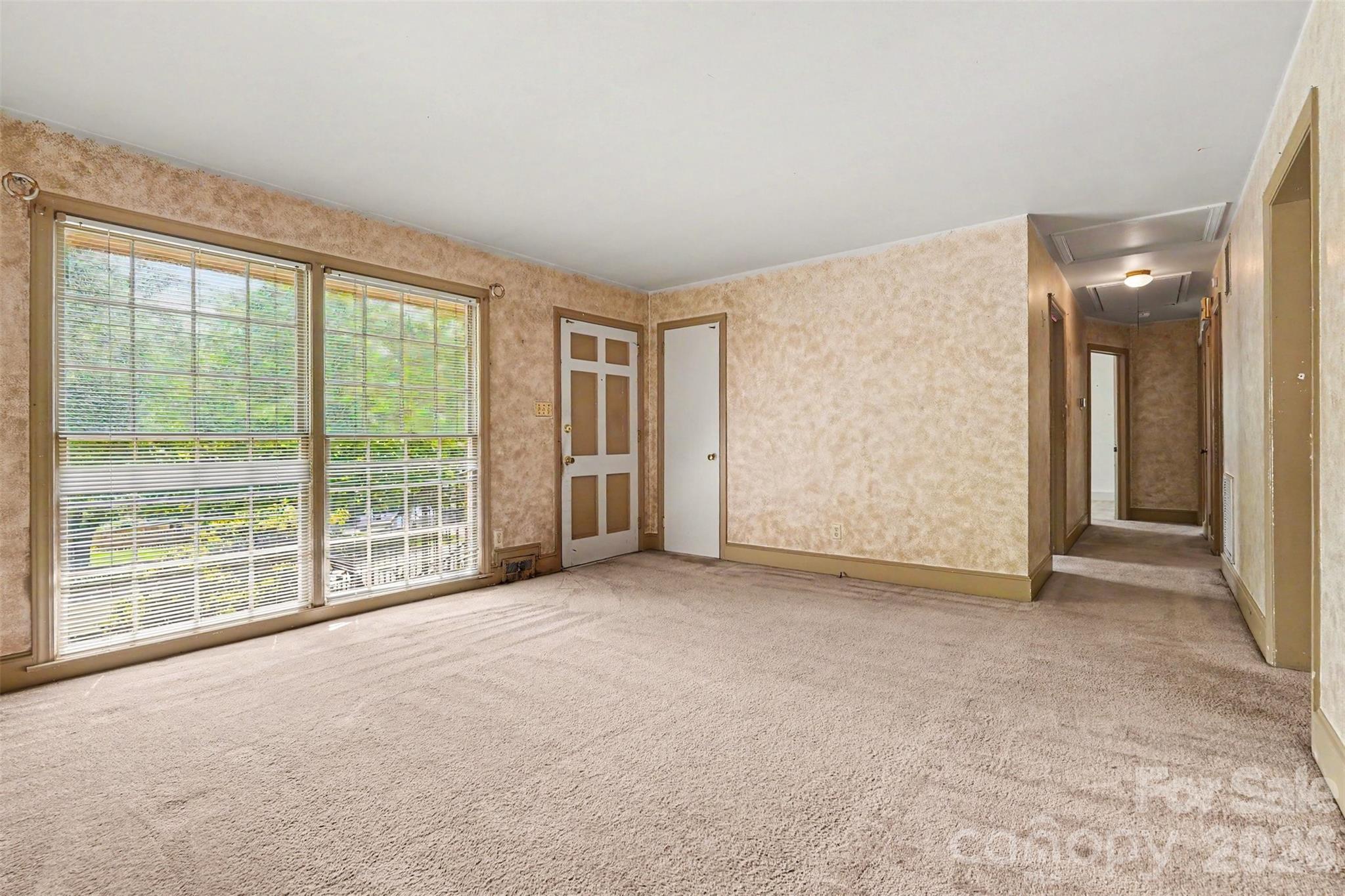 Homes for sale in Charlotte, NC | 2330 Wensley Dr, Charlotte, NC 28210 | MLS# 4386885