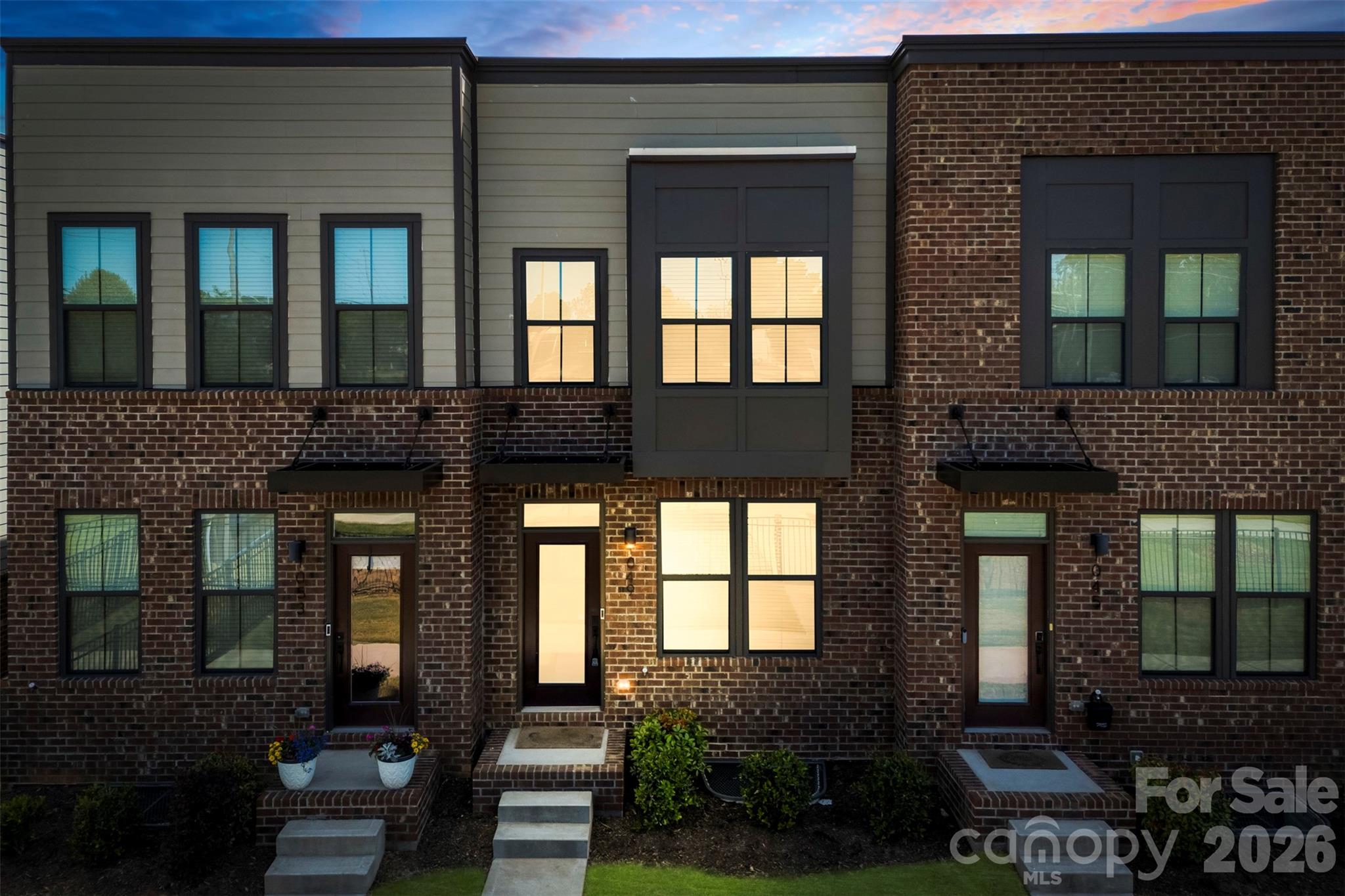 Homes for sale in Charlotte, NC | 1049 Simcoe Ln, Charlotte, NC 28217 | MLS# 4387071