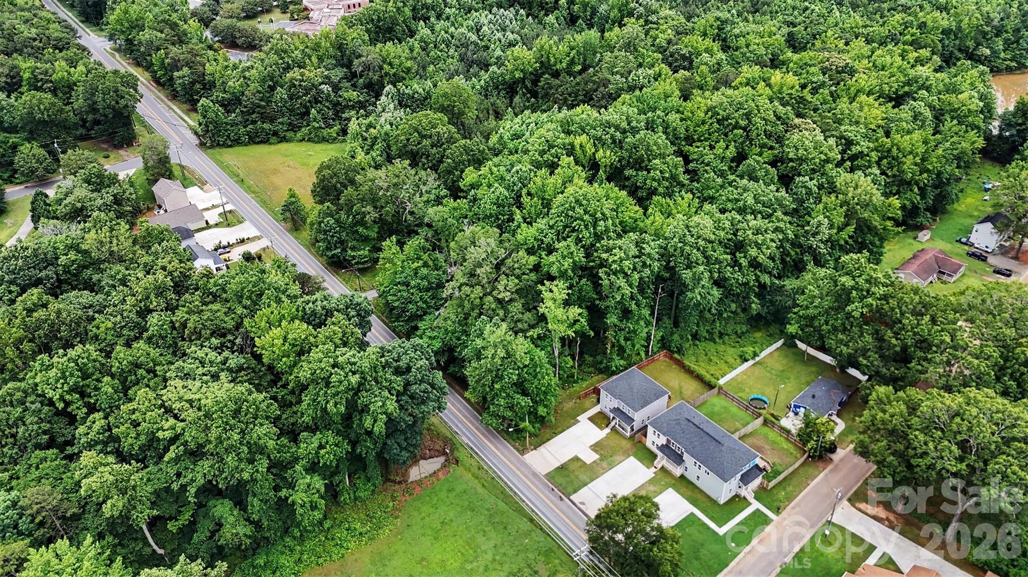 Homes for sale in Charlotte, NC | 3511 W Sugar Creek Rd, Charlotte, NC 28269 | MLS# 4387099