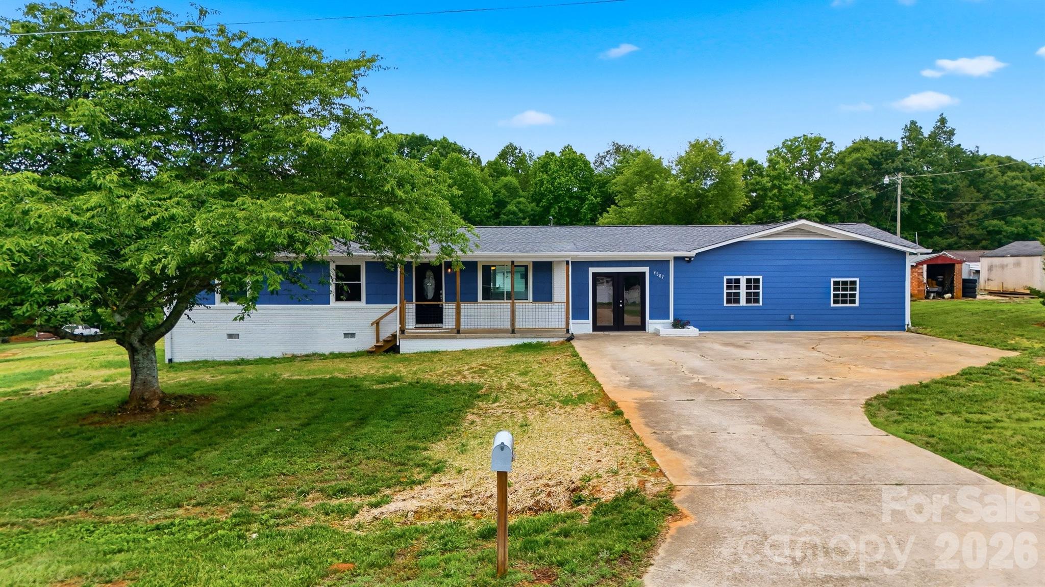 Homes for sale in Granite Falls, NC | 4587 Miller Ct, Granite Falls, NC 28630 | MLS# 4387153