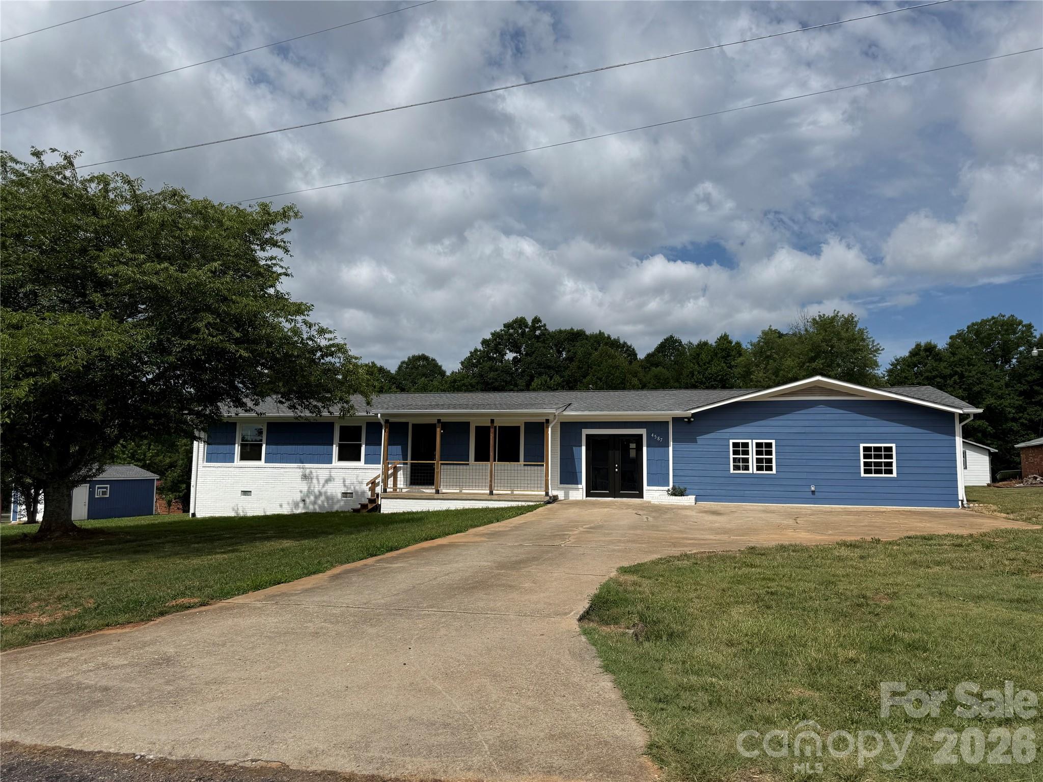 Homes for sale in Granite Falls, NC | 4587 Miller Ct, Granite Falls, NC 28630 | MLS# 4387153