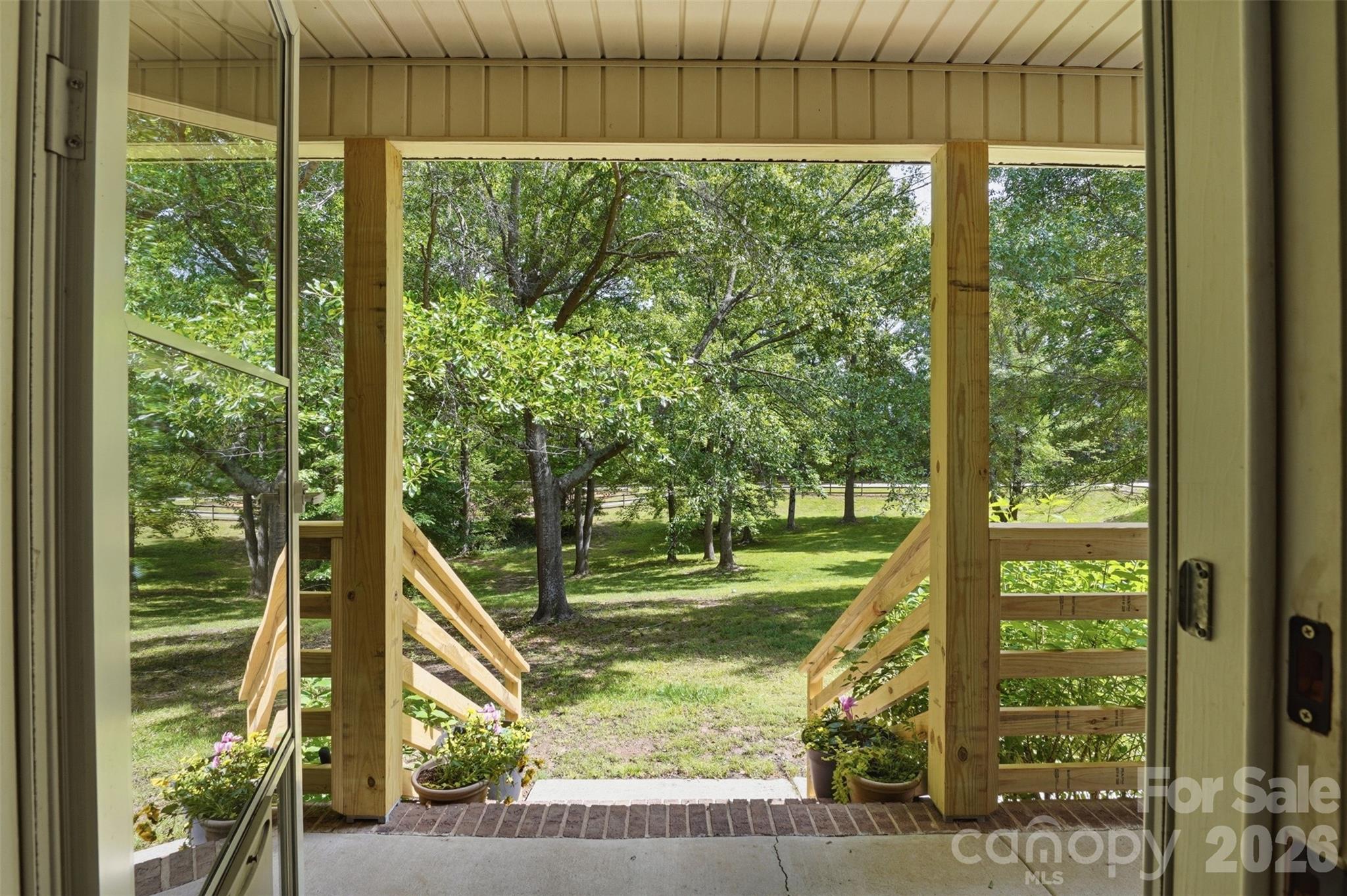 Homes for sale in Edgemoor, SC | 1739 Westbrook Rd, Edgemoor, SC 29712 | MLS# 4387321