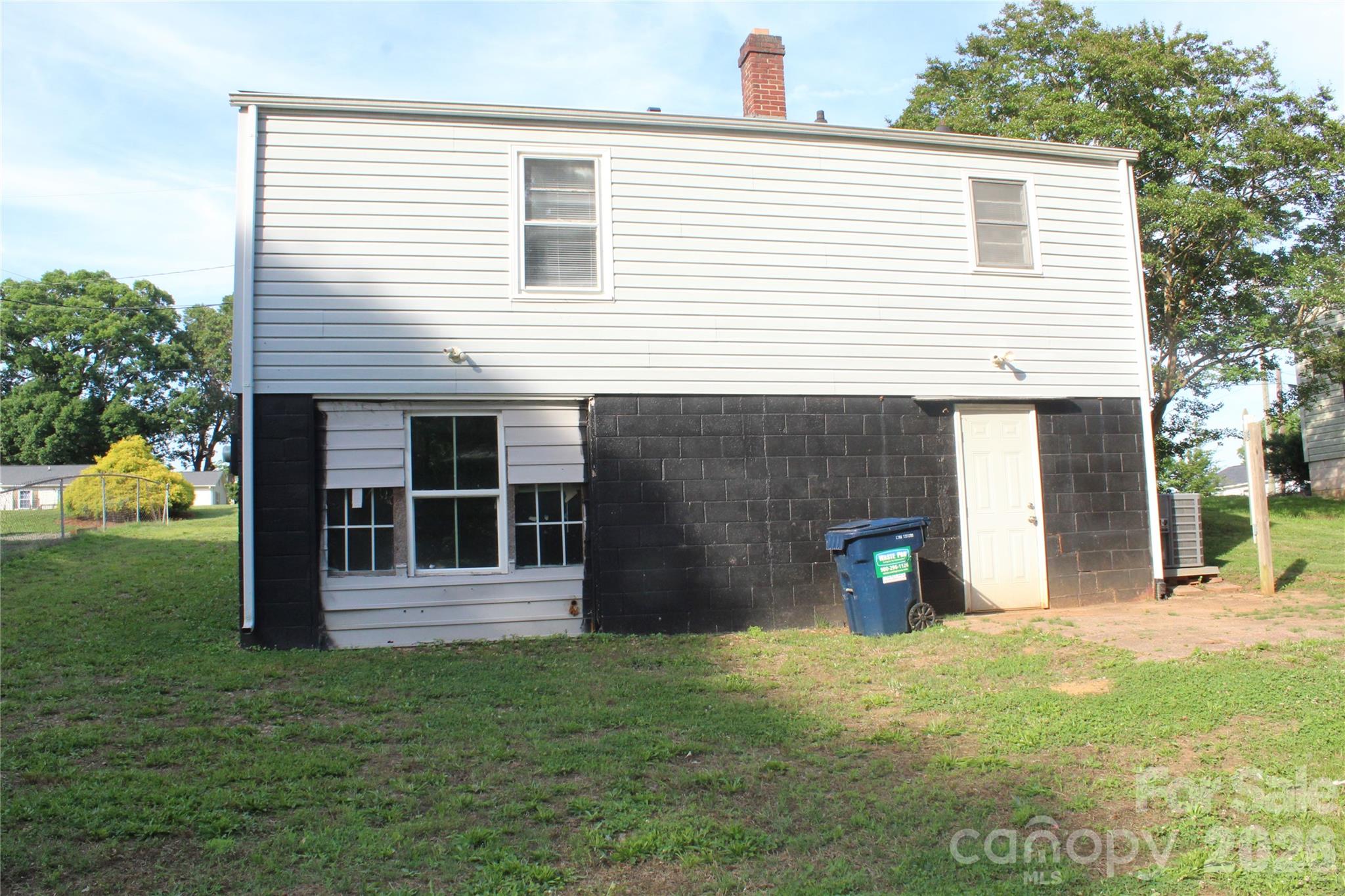 Homes for sale in Landis, NC | 406 E Mill St, Landis, NC 28088 | MLS# 4387345