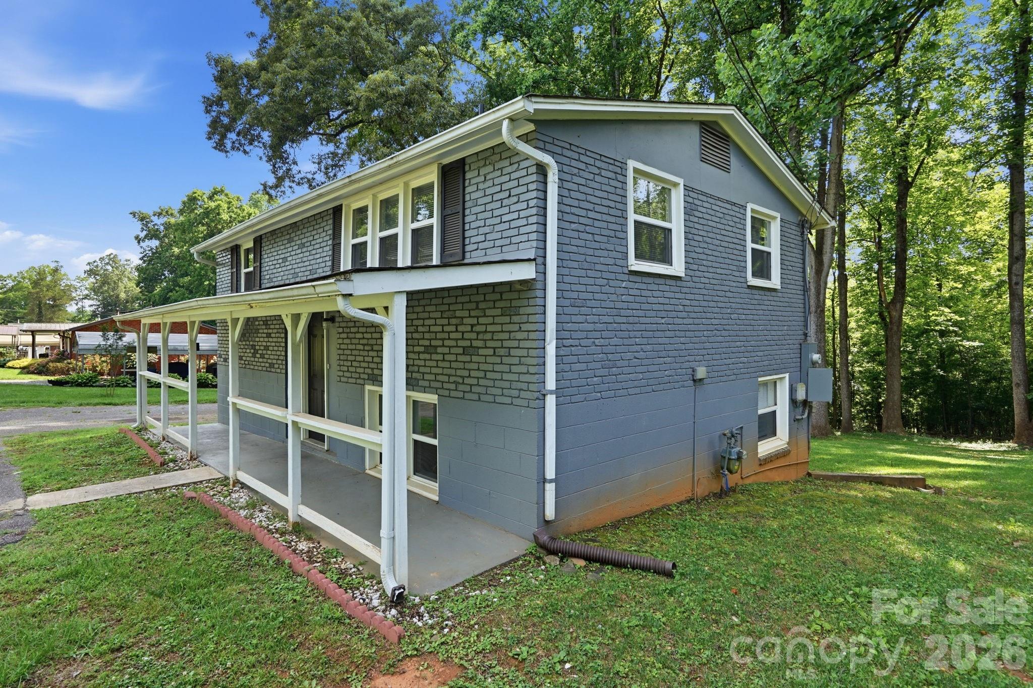 Homes for sale in Statesville, NC | 1120 Rita Ave, Statesville, NC 28677 | MLS# 4387429