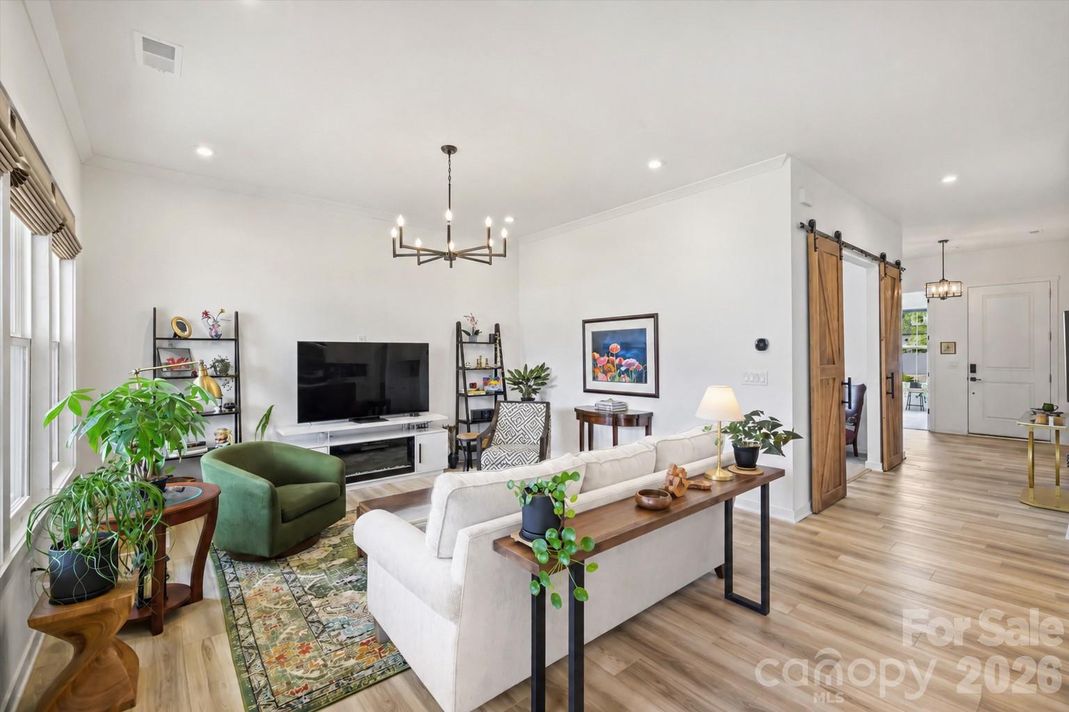 5th image of 8044 Brookbank Dr, Charlotte, NC 28269 | MLS# 4387467