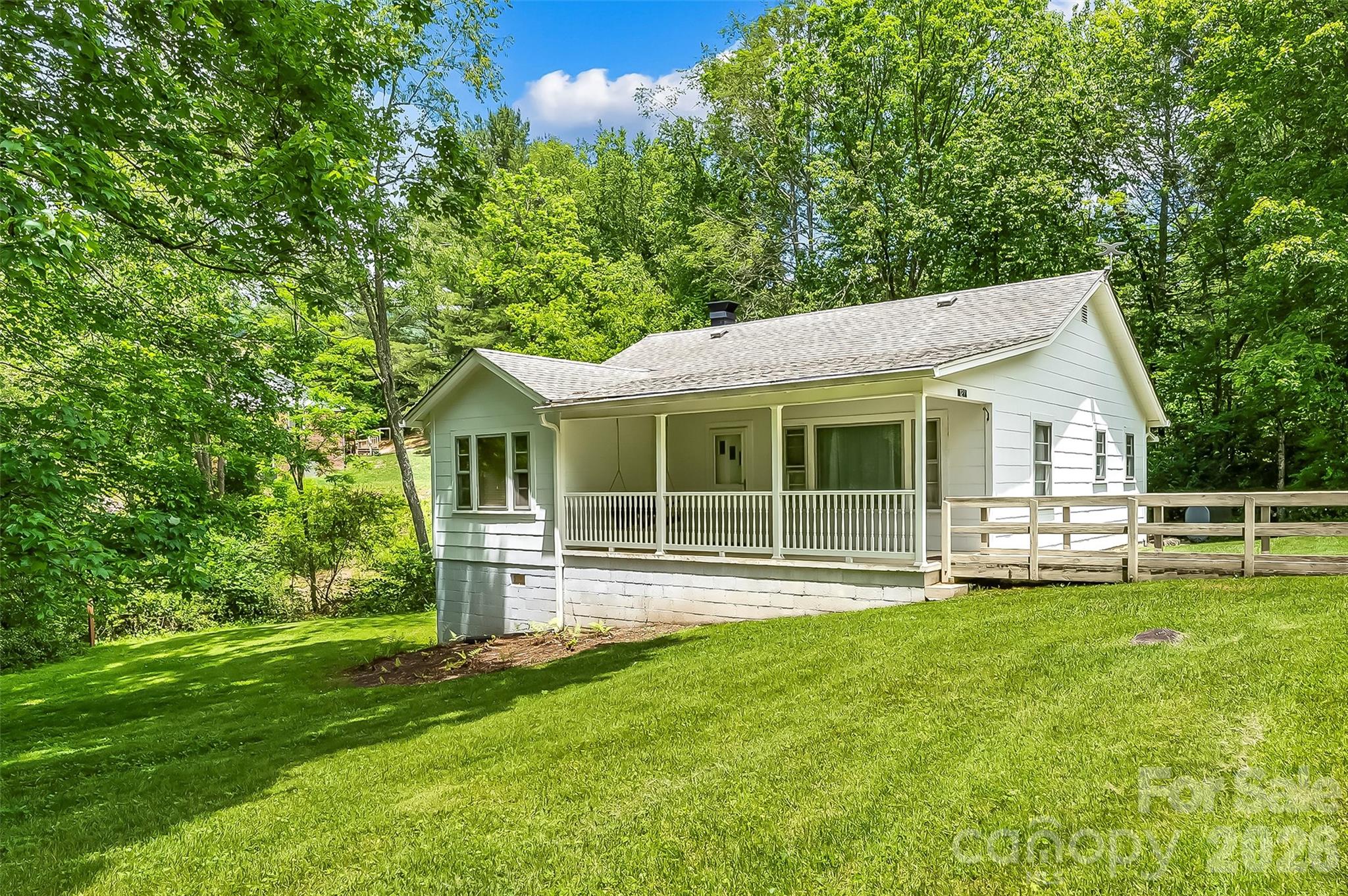 Homes for sale in Spruce Pine, NC | 127 Stafford Rd, Spruce Pine, NC 28777 | MLS# 4387478