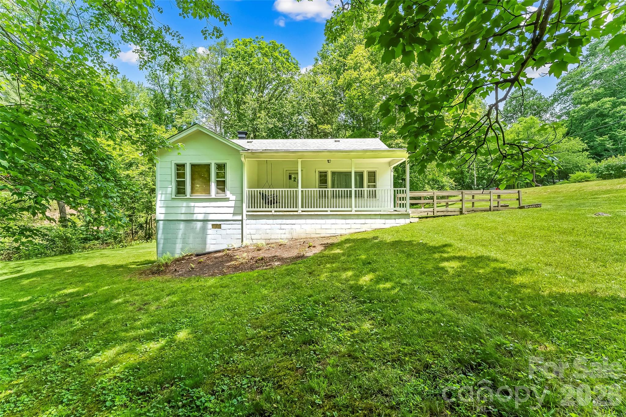 Homes for sale in Spruce Pine, NC | 127 Stafford Rd, Spruce Pine, NC 28777 | MLS# 4387478