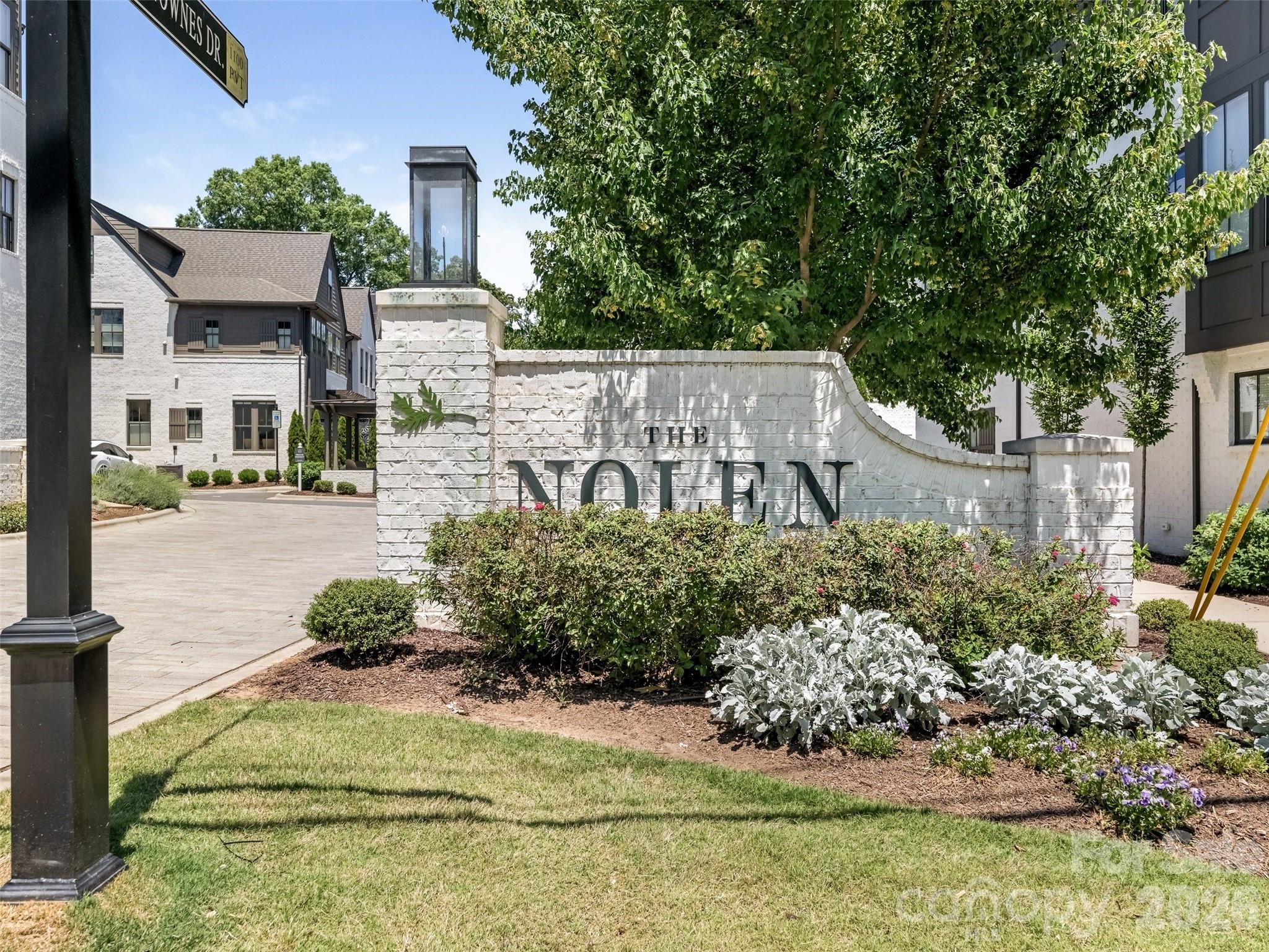38th image of 2115 Nolen Ridge Ave, Charlotte, NC 28209 | MLS# 4387501