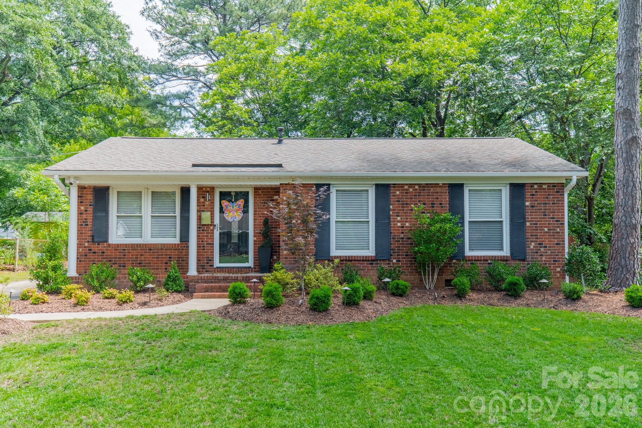 1st image of 3723 Litchfield Rd, Charlotte, NC 28211 | MLS# 4387629