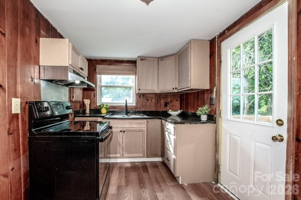 Homes for sale in Statesville, NC | 809 N Mulberry St, Statesville, NC 28677 | MLS# 4387704