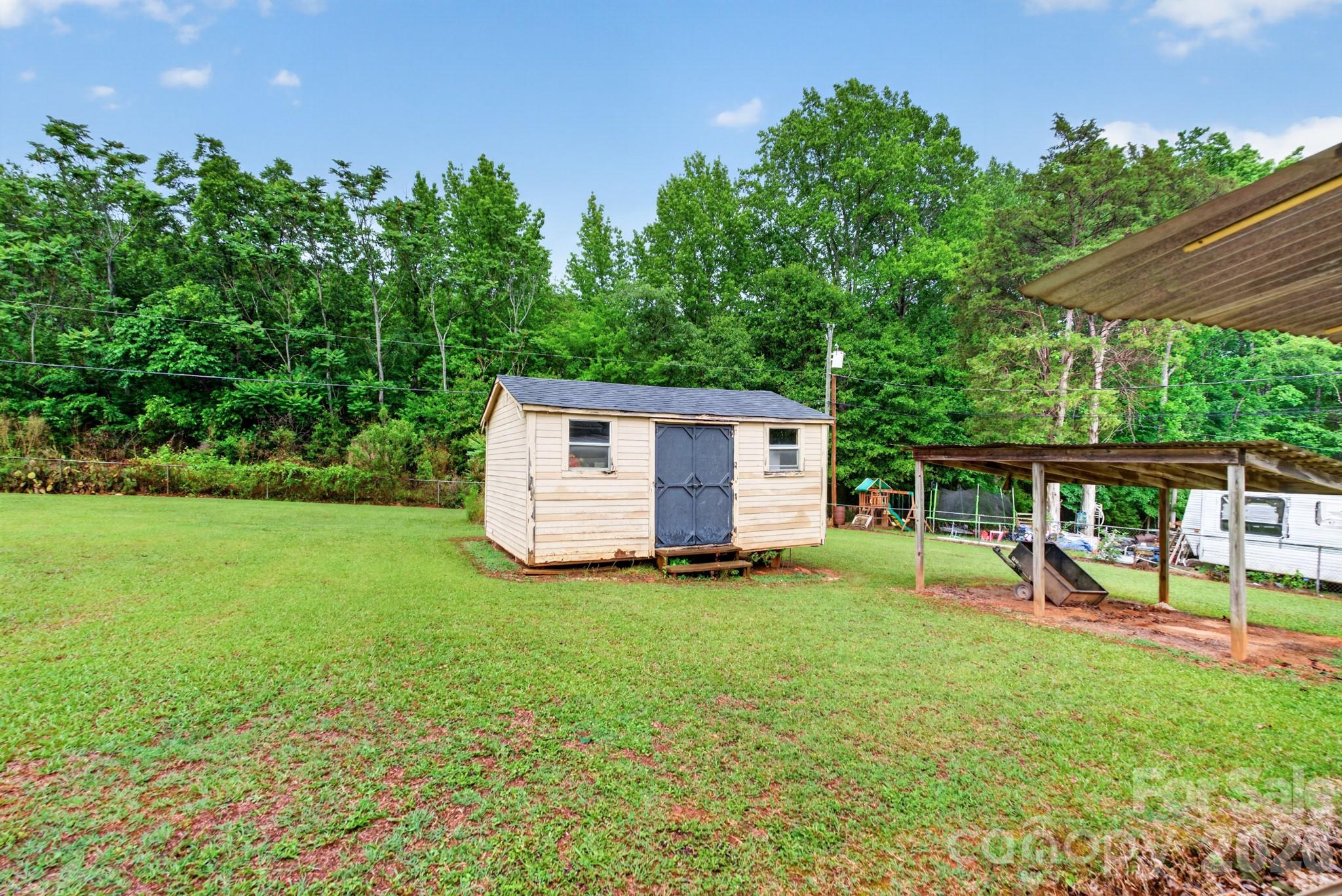 Homes for sale in Catawba, SC | 1172 Rainbow Cir, Catawba, SC 29704 | MLS# 4387808