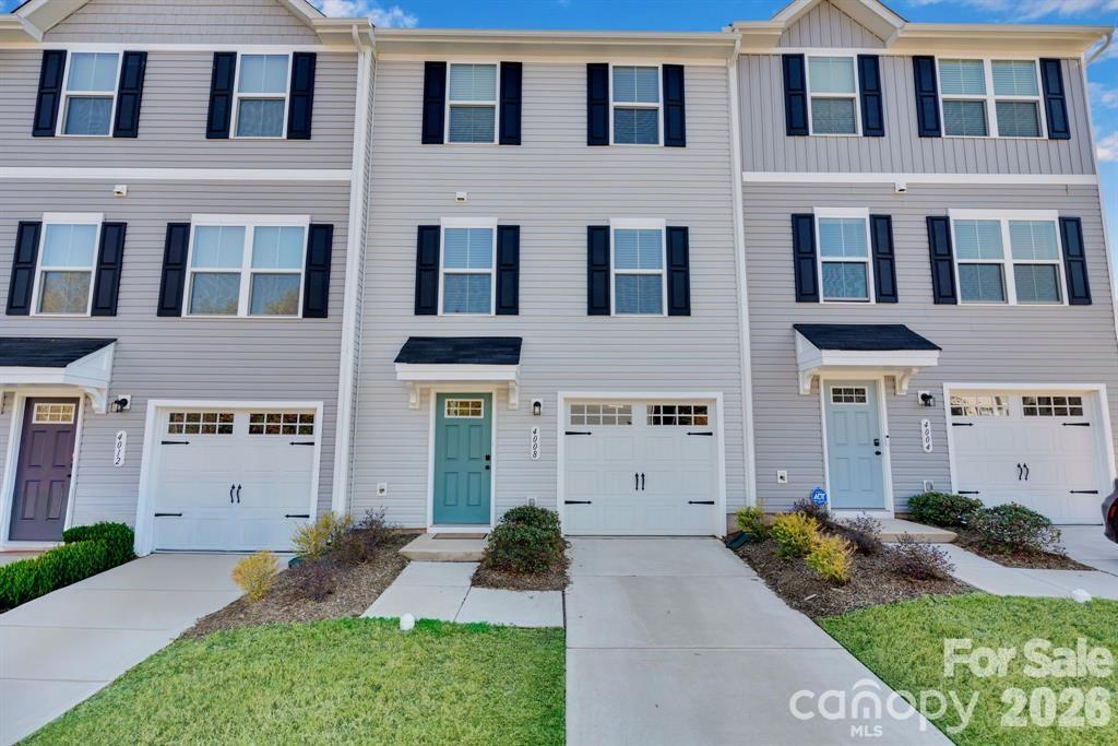 Homes for sale in Charlotte, NC | 4008 Haldane St, Charlotte, NC 28214 | MLS# 4387891