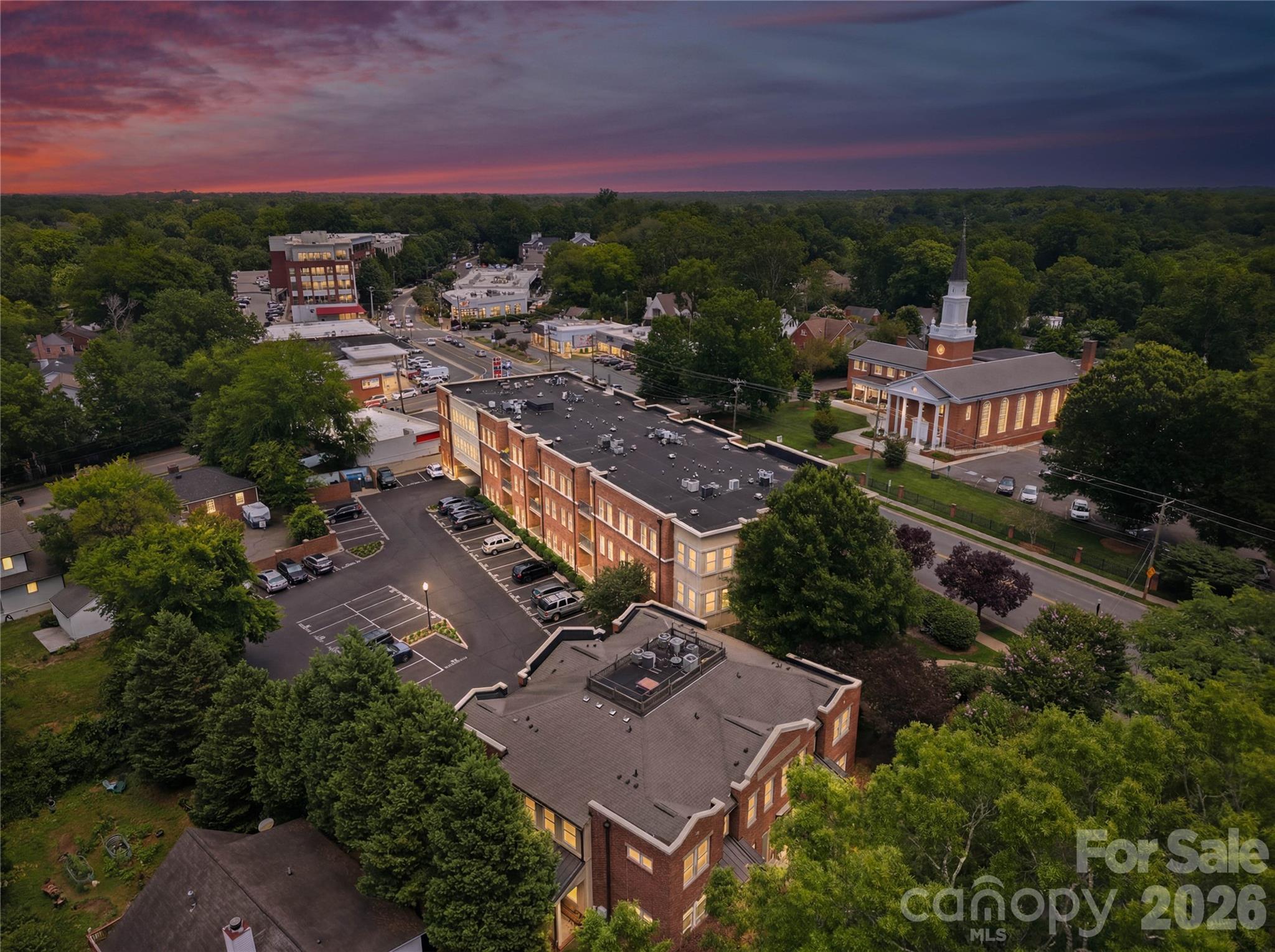 3rd image of 2946 Selwyn Ave #112, Charlotte, NC 28209 | MLS# 4387931
