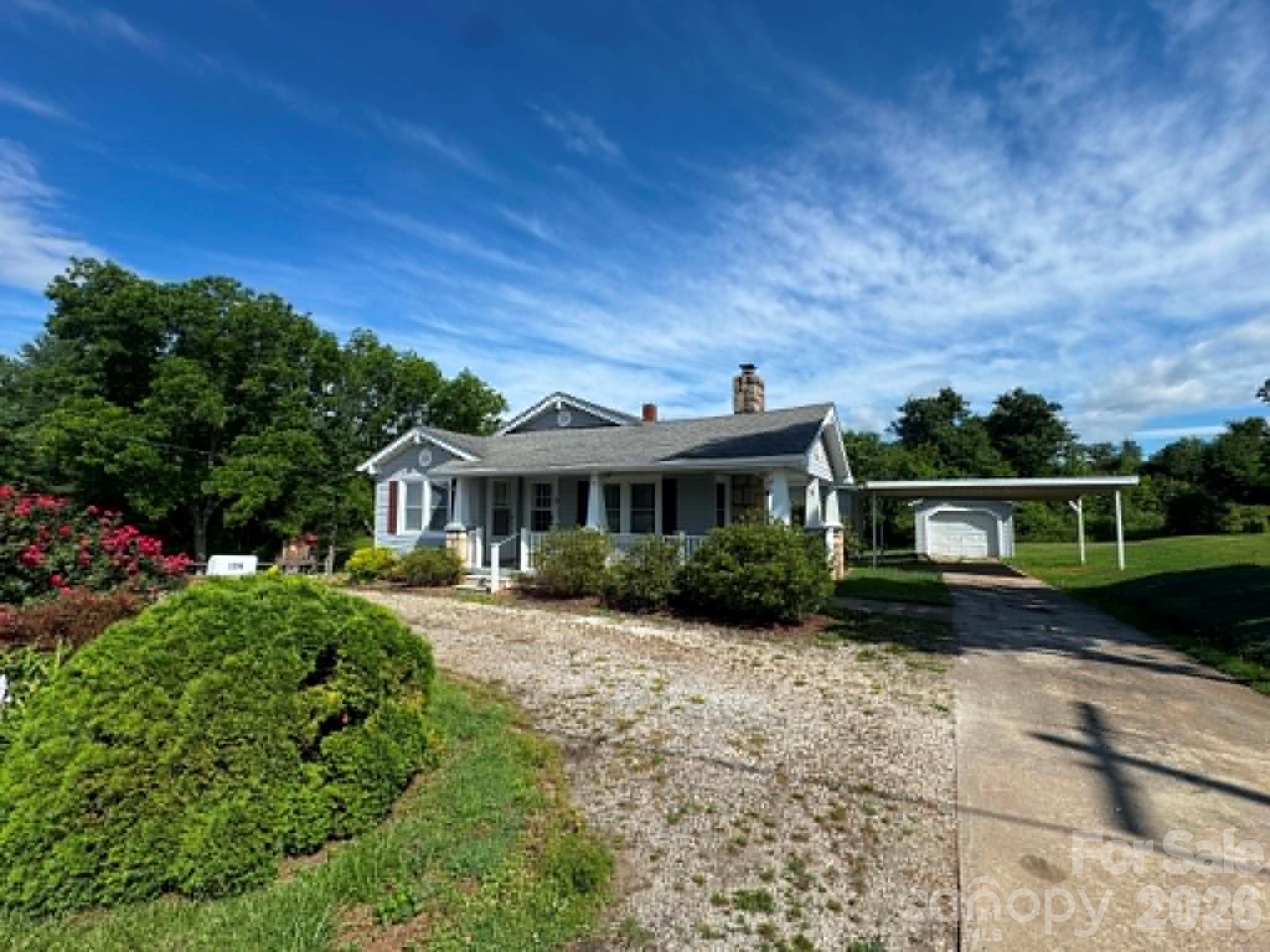 Homes for sale in State Road, NC | 1230 Zephyr Mountain Park Rd, State Road, NC 28676 | MLS# 4388167