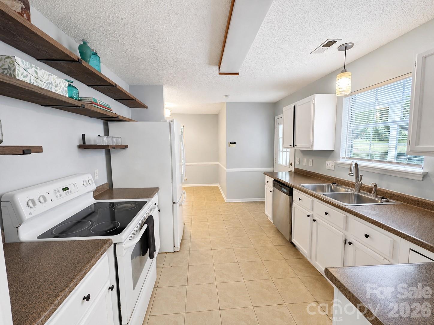 5th image of 13615 Wildiris Ct, Pineville, NC 28134 | MLS# 4388204
