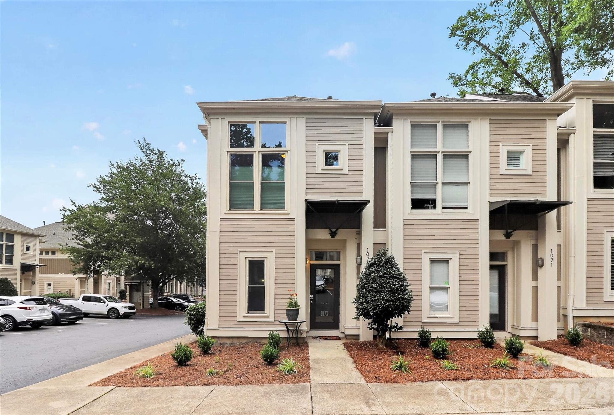 Homes for sale in Charlotte, NC | 1073 Park West Dr, Charlotte, NC 28209 | MLS# 4388315