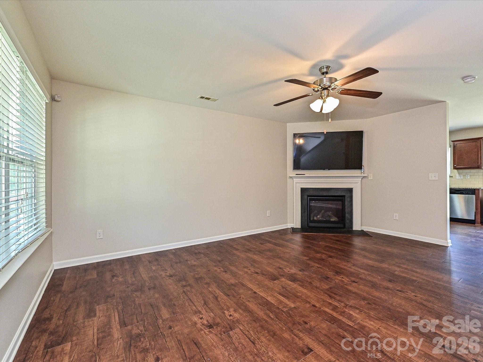 Homes for sale in Charlotte, NC | 6709 Broad Valley Ct, Charlotte, NC 28216 | MLS# 4388395