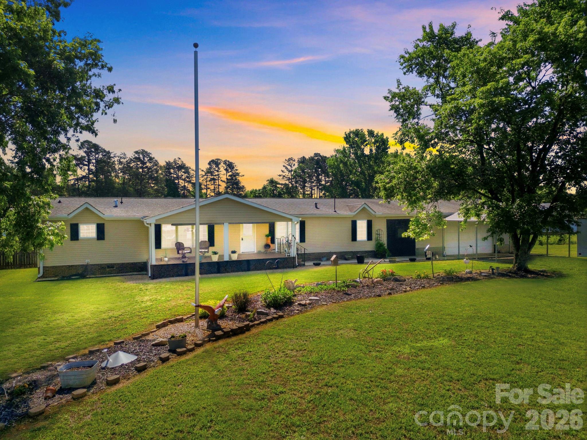 Homes for sale in Rockwell, NC | 165 Grand Oaks Dr, Rockwell, NC 28138 | MLS# 4388467