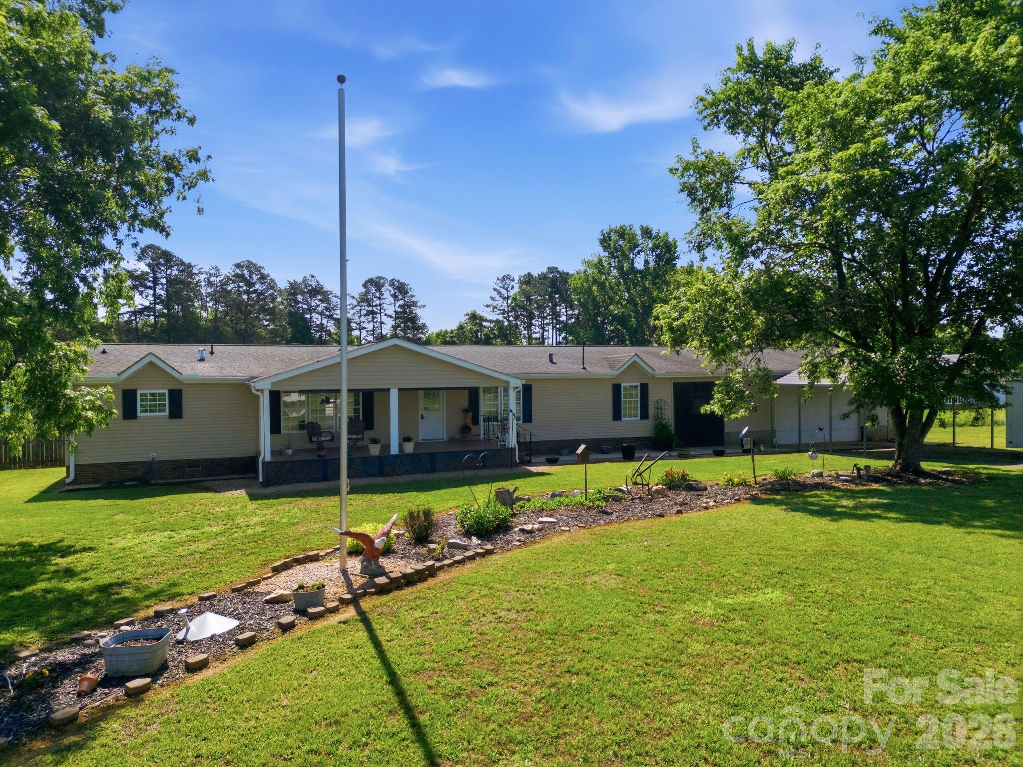 Homes for sale in Rockwell, NC | 165 Grand Oaks Dr, Rockwell, NC 28138 | MLS# 4388467