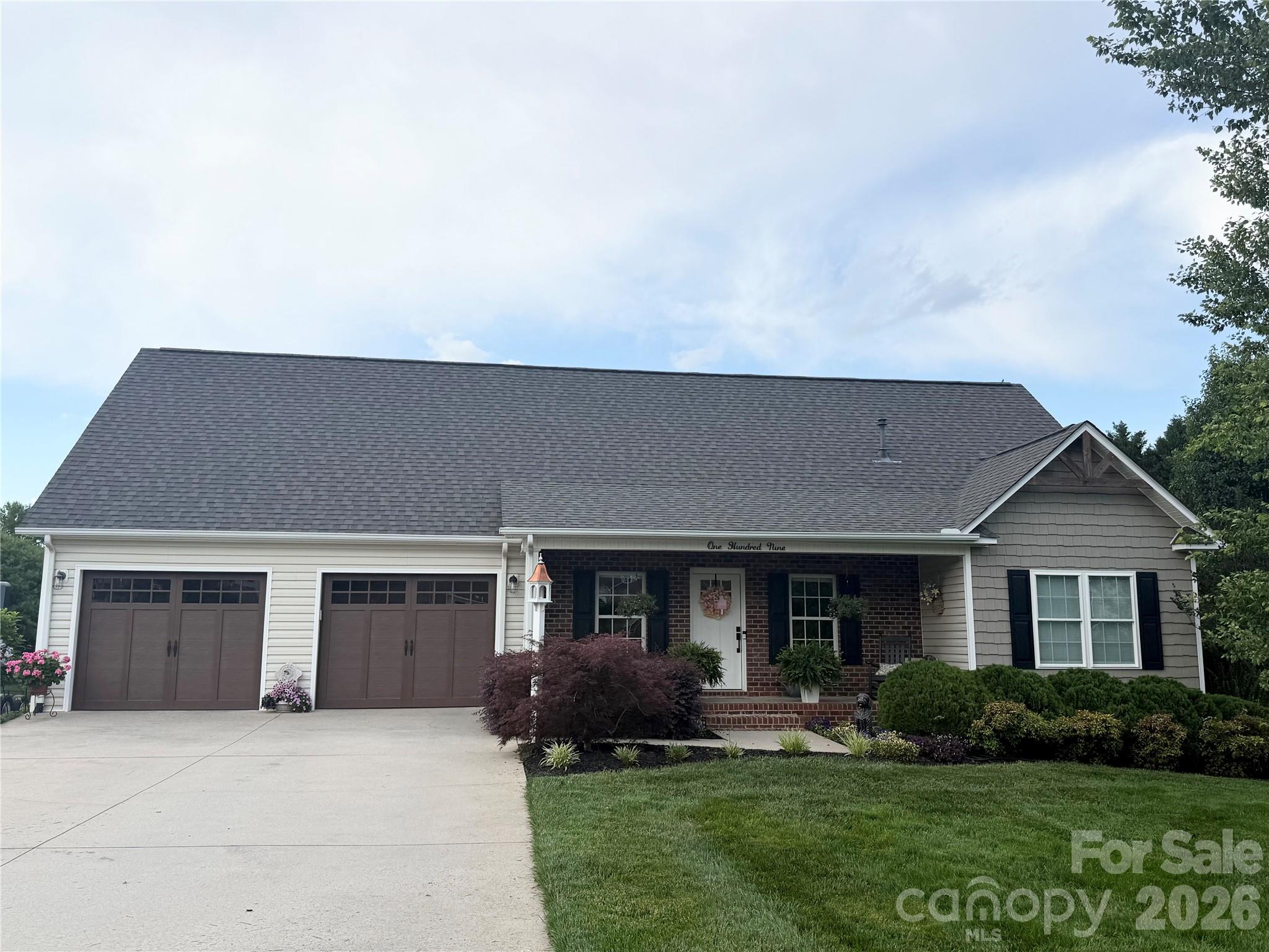 Homes for sale in Hudson, NC | 109 White Hall Ln, Hudson, NC 28638 | MLS# 4388644