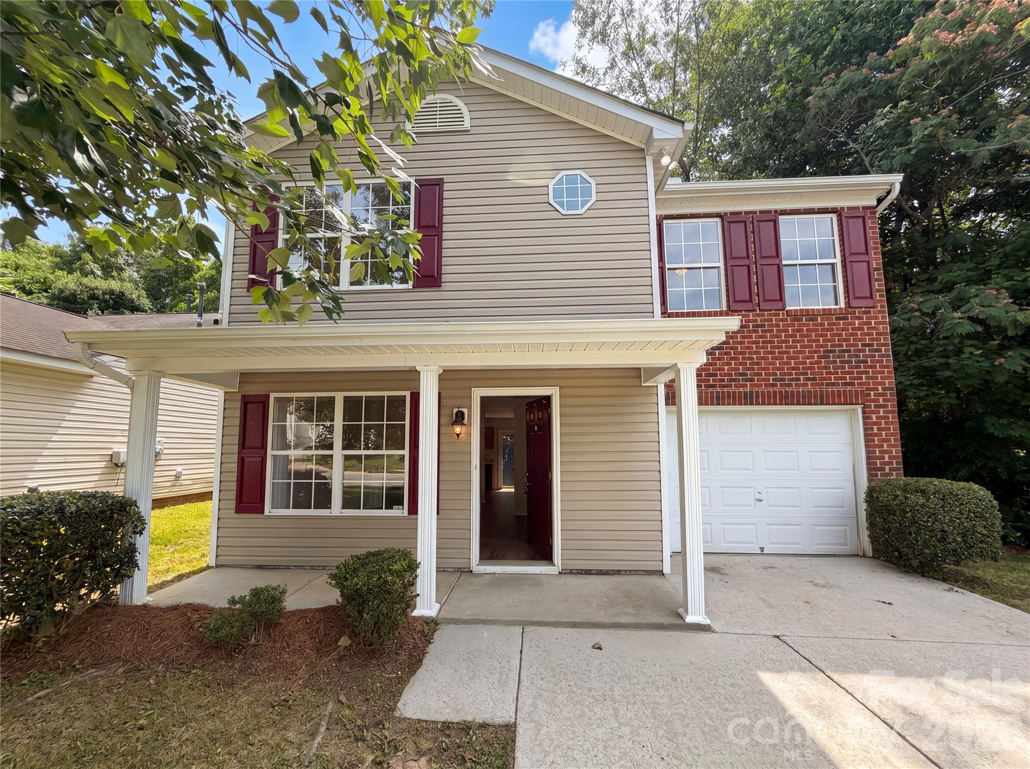 Homes for sale in Charlotte, NC | 1131 Jordans Pond Ln, Charlotte, NC 28214 | MLS# 4388666