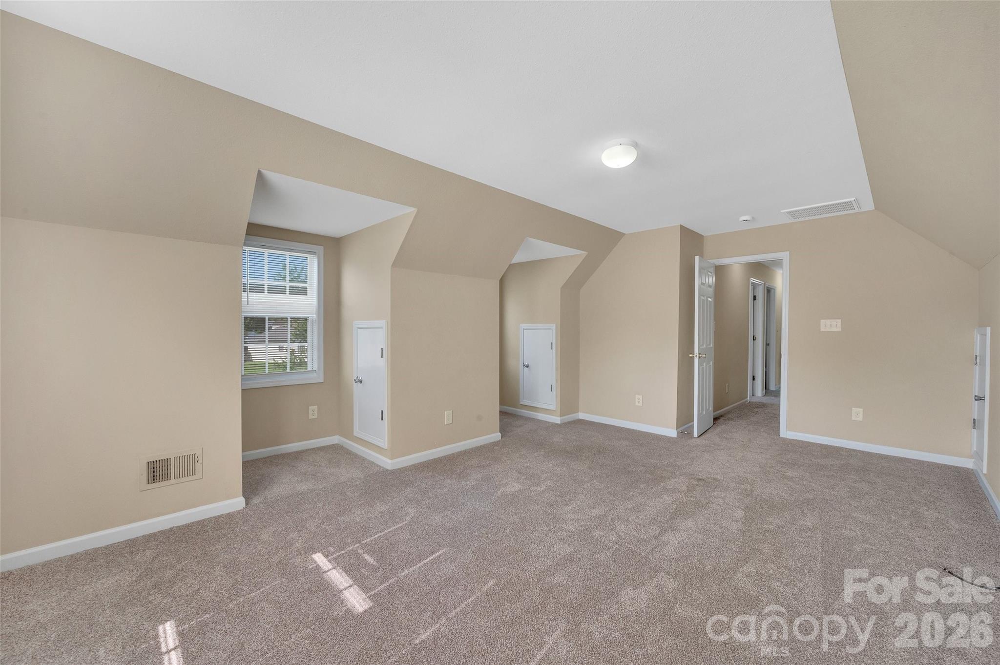Homes for sale in Charlotte, NC | 12929 Beddingfield Dr, Charlotte, NC 28278 | MLS# 4389280