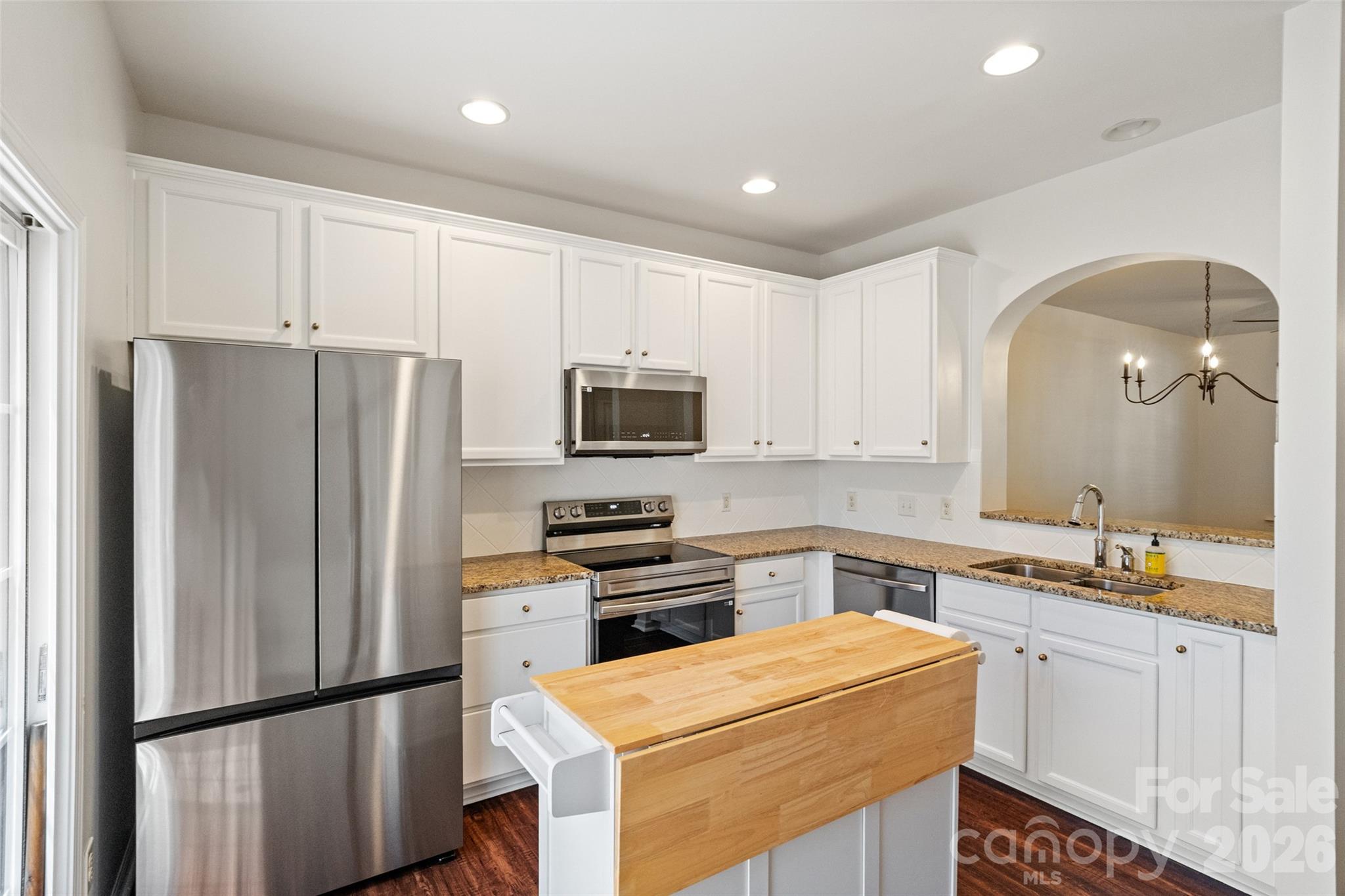 Homes for sale in Belmont, NC | 416 River Park Rd, Belmont, NC 28012 | MLS# 4389498