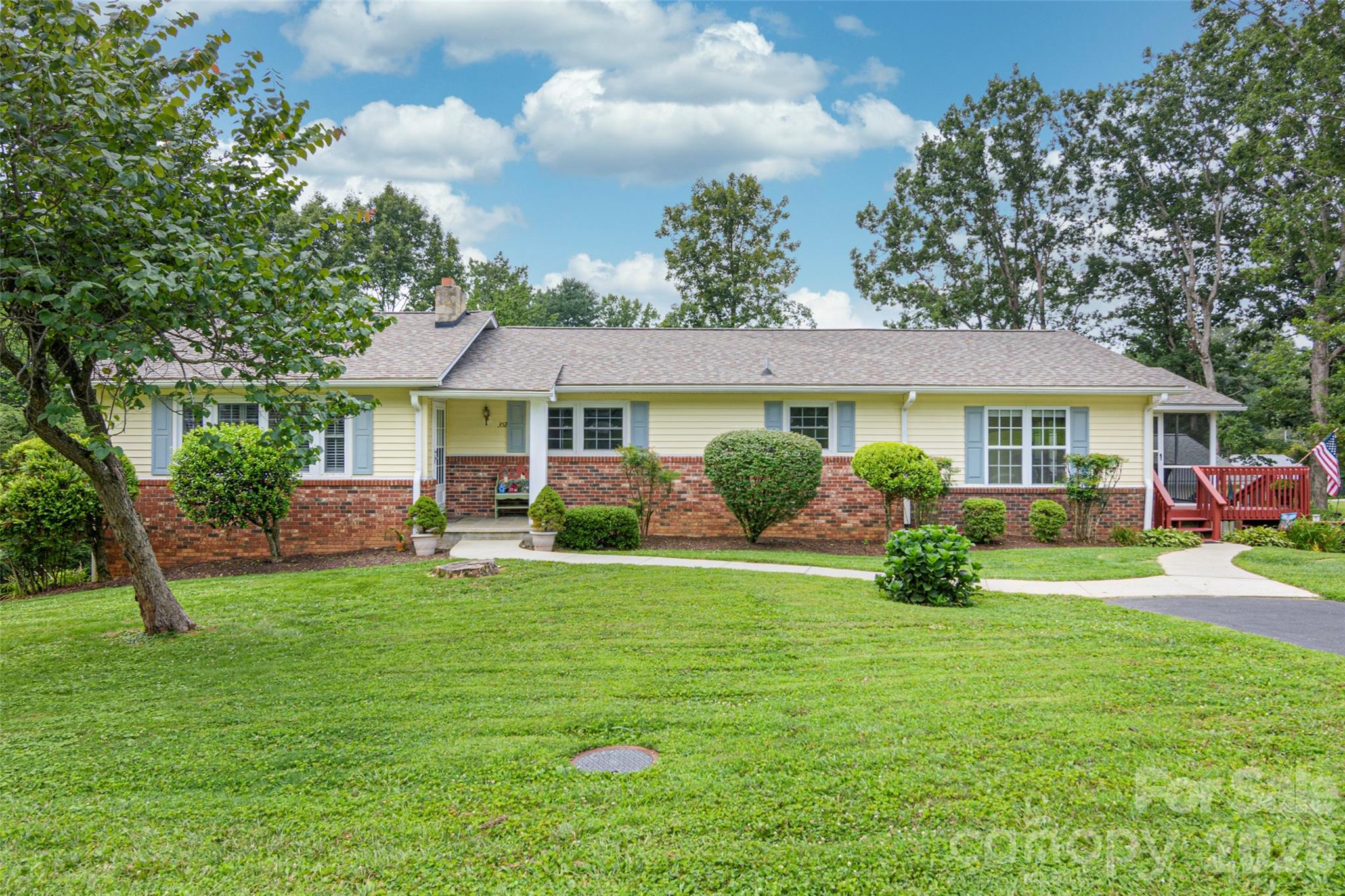 1st image of 352 Cedar Ln, Arden, NC 28704 | MLS# 4391358