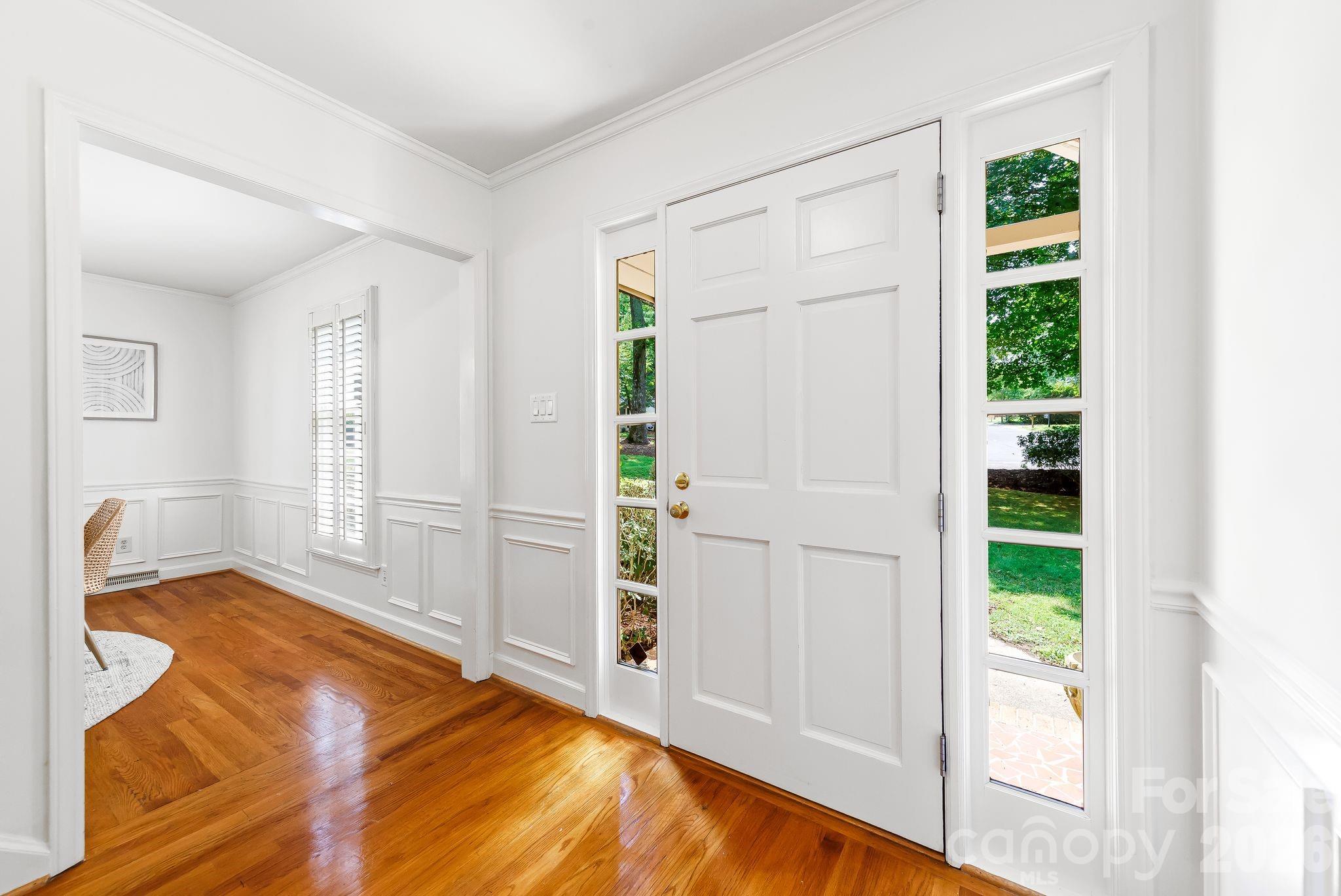 5th image of 5901 Grosner Pl, Charlotte, NC 28211 | MLS# 4391756