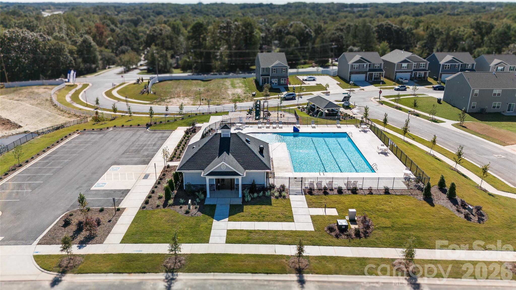 4th image of 12212 Barred Owl Ct, Charlotte, NC 28215 | MLS# 4392179