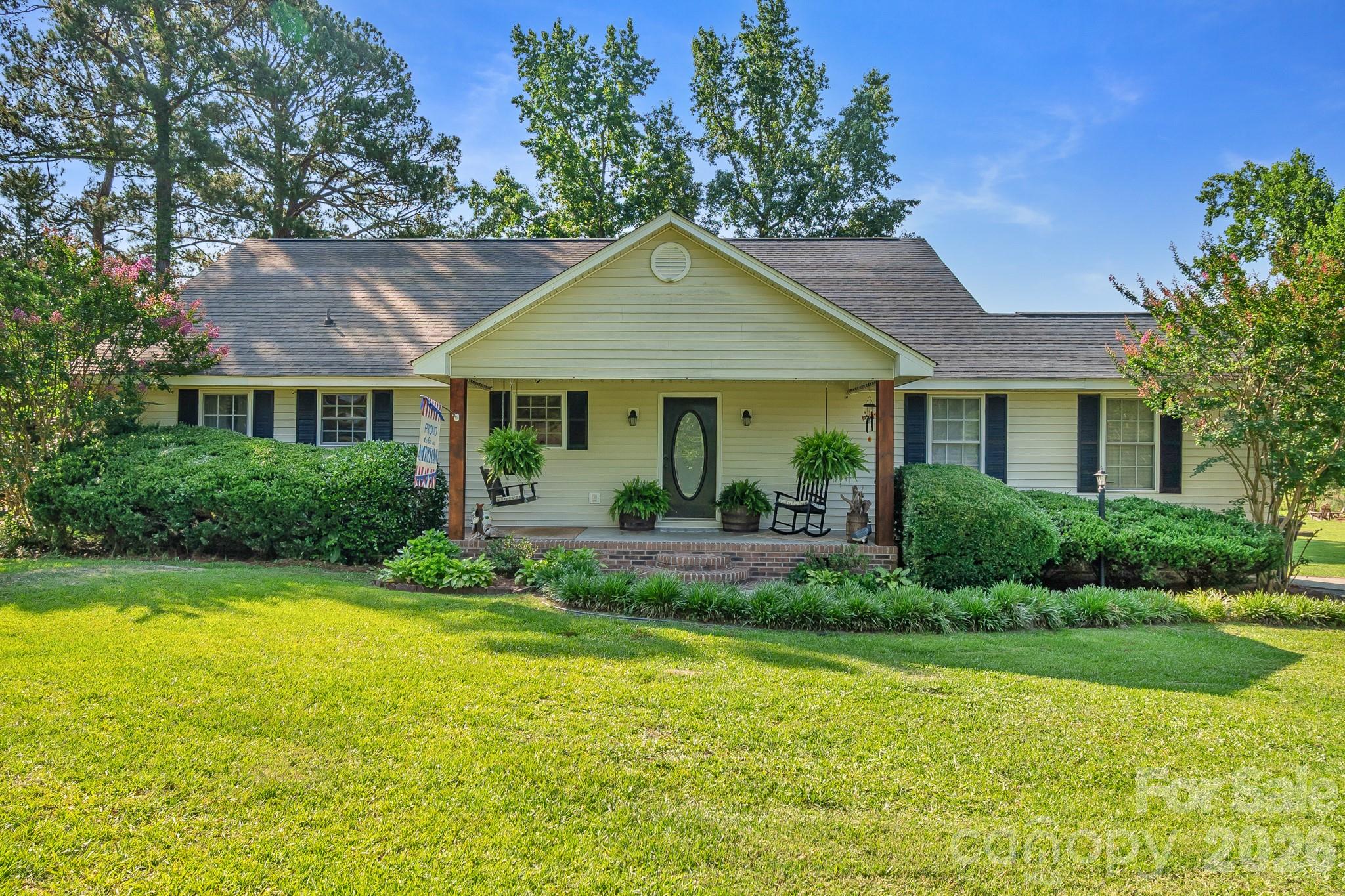 Homes for sale in Cassatt, SC | 1240 Ponderosa Dr, Cassatt, SC 29032 | MLS# 4392472