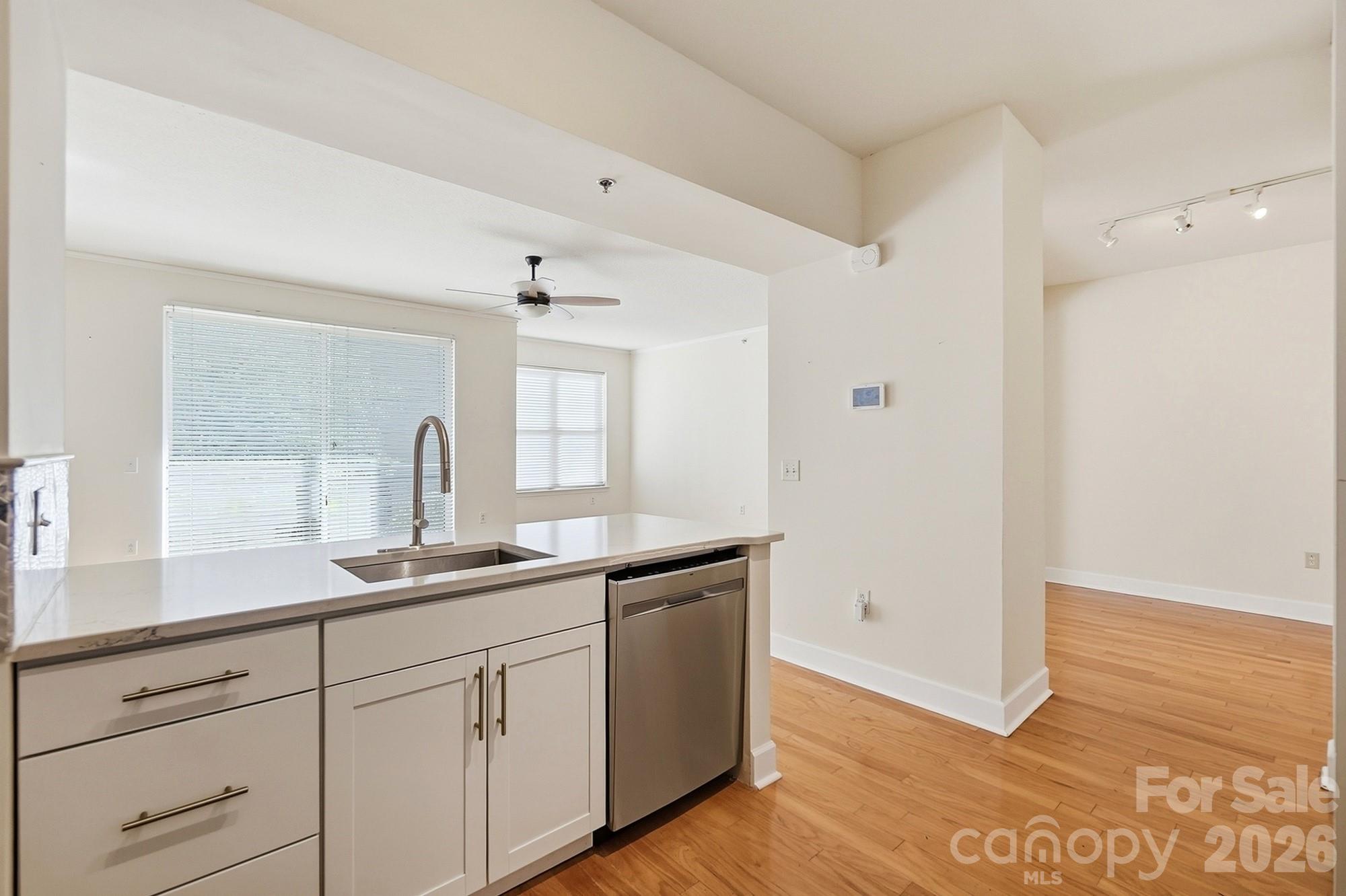 4th image of 1315 East Blvd #411, Charlotte, NC 28203 | MLS# 4393243