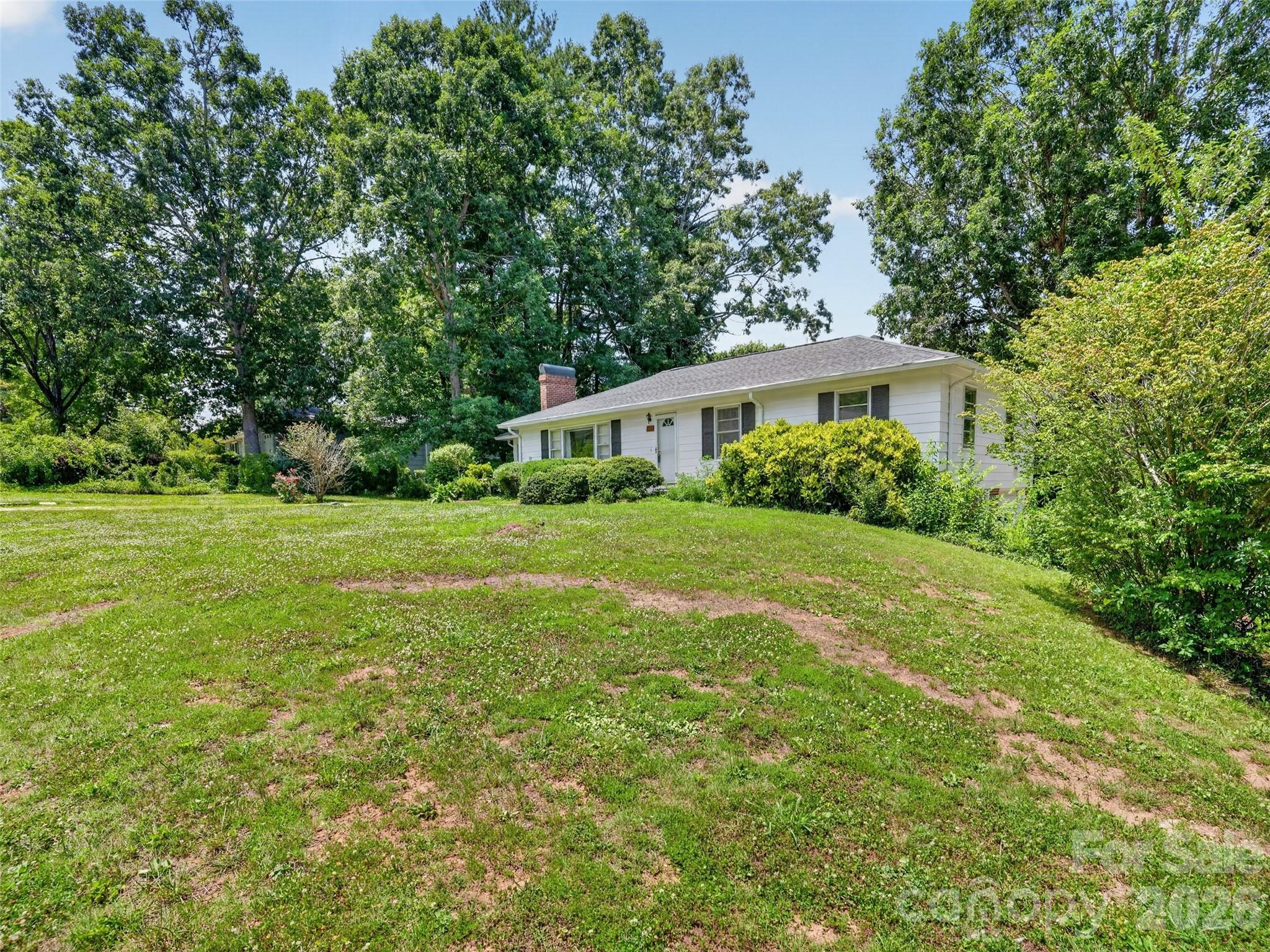 3rd image of 3112 Wesley Wy, Hendersonville, NC 28792 | MLS# 4393295