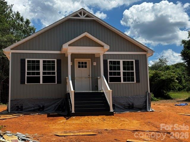 Homes for sale in Granite Falls, NC | 405 Fall Ave, Granite Falls, NC 28630 | MLS# 4393389