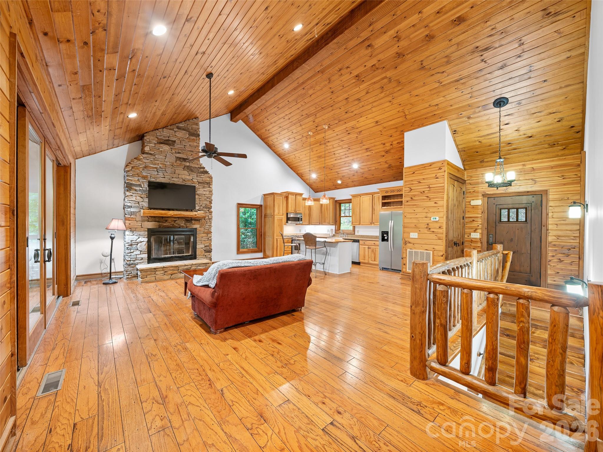 Photo 5 of Single family home for sale at 47 Falls Xing Rd, Burnsville, NC 28714 | MLS# 4393417 | Listing updated on 2026-09-03