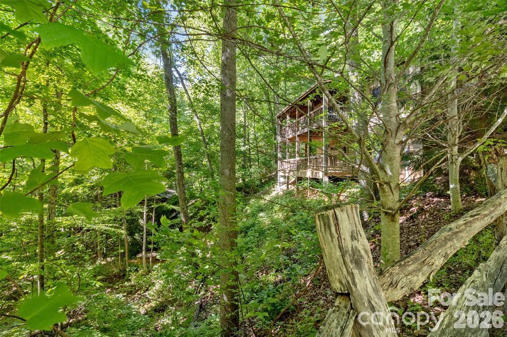 Photo 4 of Single family home for sale at 47 Falls Xing Rd, Burnsville, NC 28714 | MLS# 4393417 | Listing updated on 2026-09-03