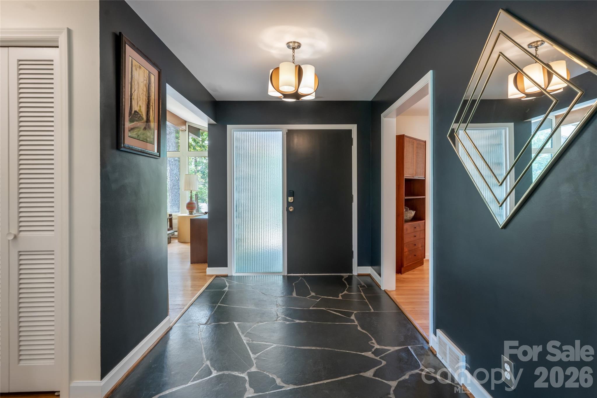 5th image of 24 Amherst Rd, Biltmore Forest, NC 28803 | MLS# 4394304